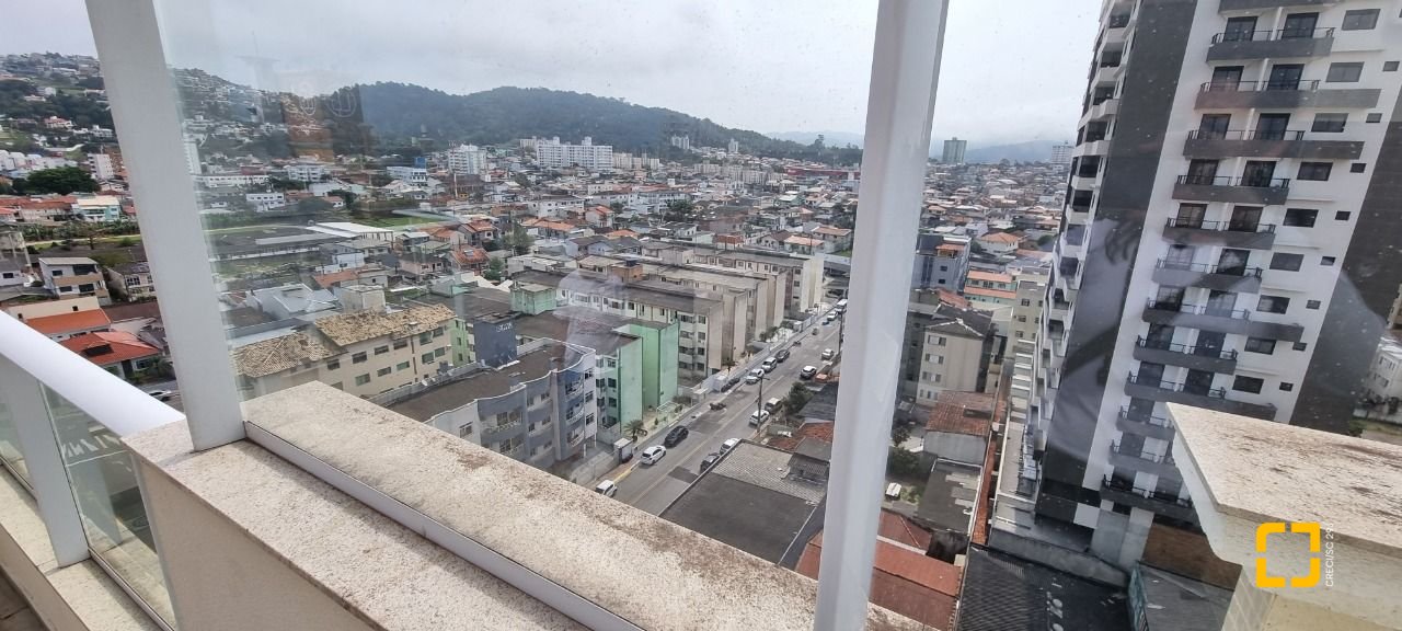 Apartamento com 120m², 3 quartos (sendo 1 suíte), 1 garagem, no bairro Nossa Senhora do Rosário em São José