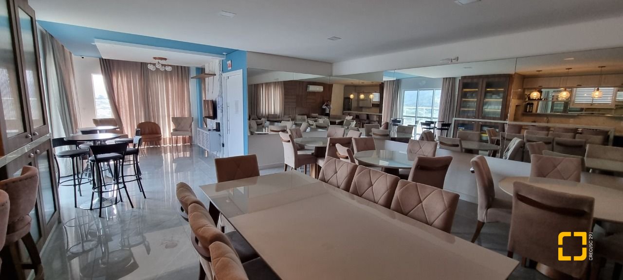 Apartamento com 120m², 3 quartos (sendo 1 suíte), 1 garagem, no bairro Nossa Senhora do Rosário em São José