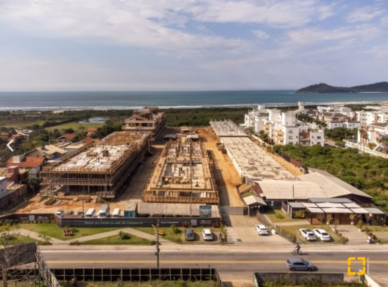 Apartamento com 73m², 3 quartos (sendo 1 suíte), 3 garagens, no bairro Campeche em Florianópolis