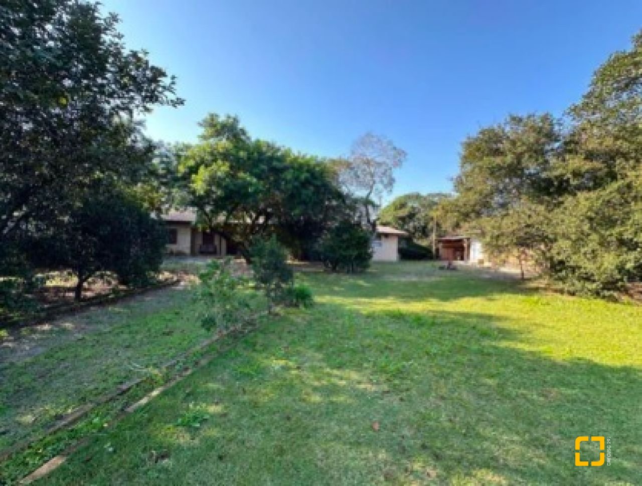 Terreno com 1367m², no bairro Campeche em Florianópolis
