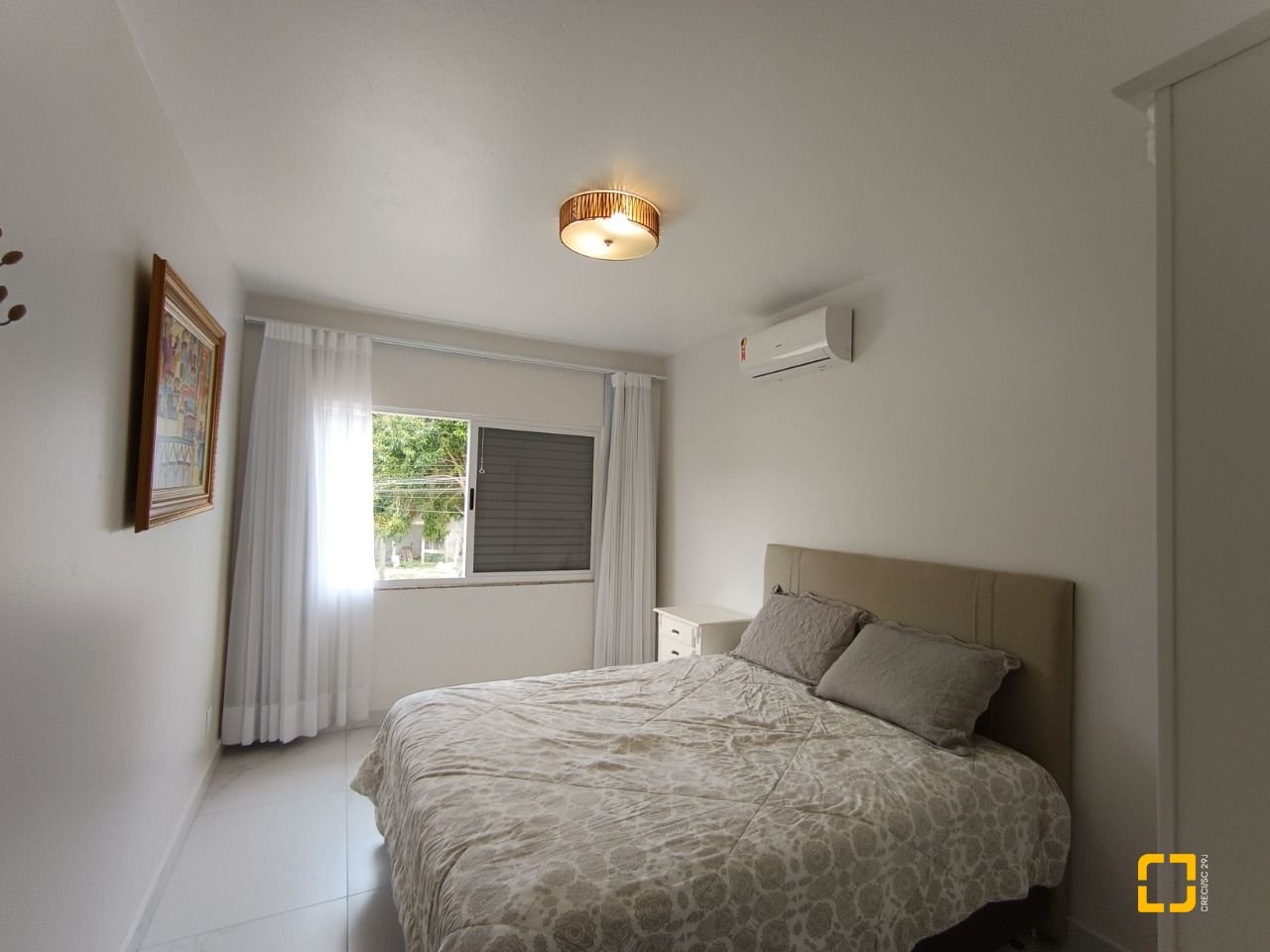 Casa com 440m², 5 quartos (sendo 1 suíte), 3 garagens, no bairro Ingleses em Florianópolis