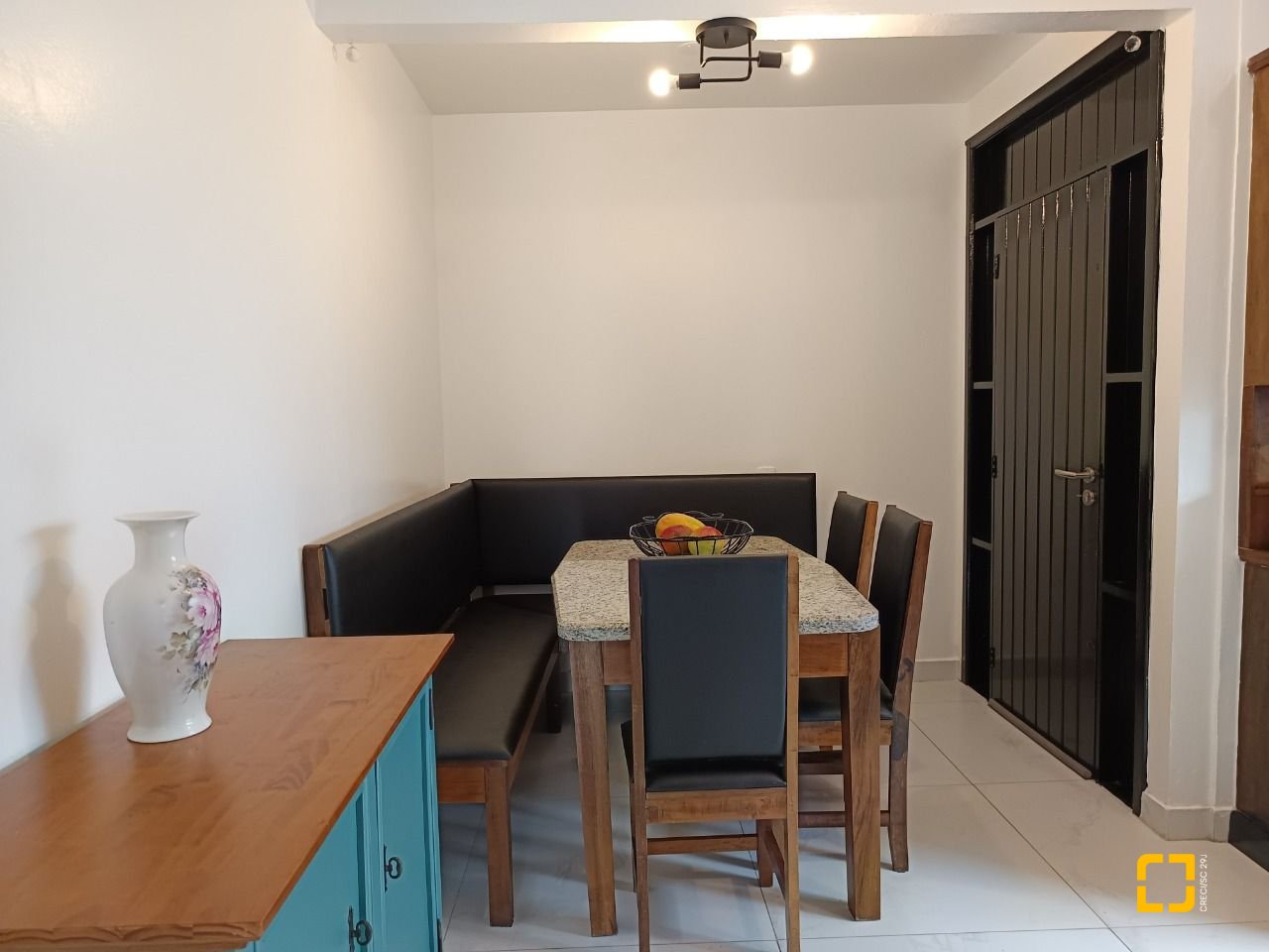 Casa com 440m², 5 quartos (sendo 1 suíte), 3 garagens, no bairro Ingleses em Florianópolis