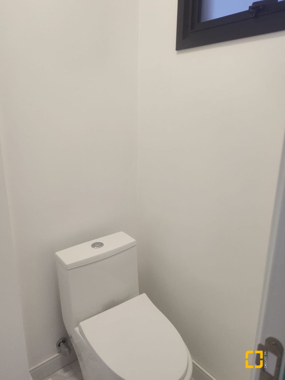 Casa com 184m², 6 quartos (sendo 3 suítes), 2 garagens, no bairro Trindade em Florianópolis