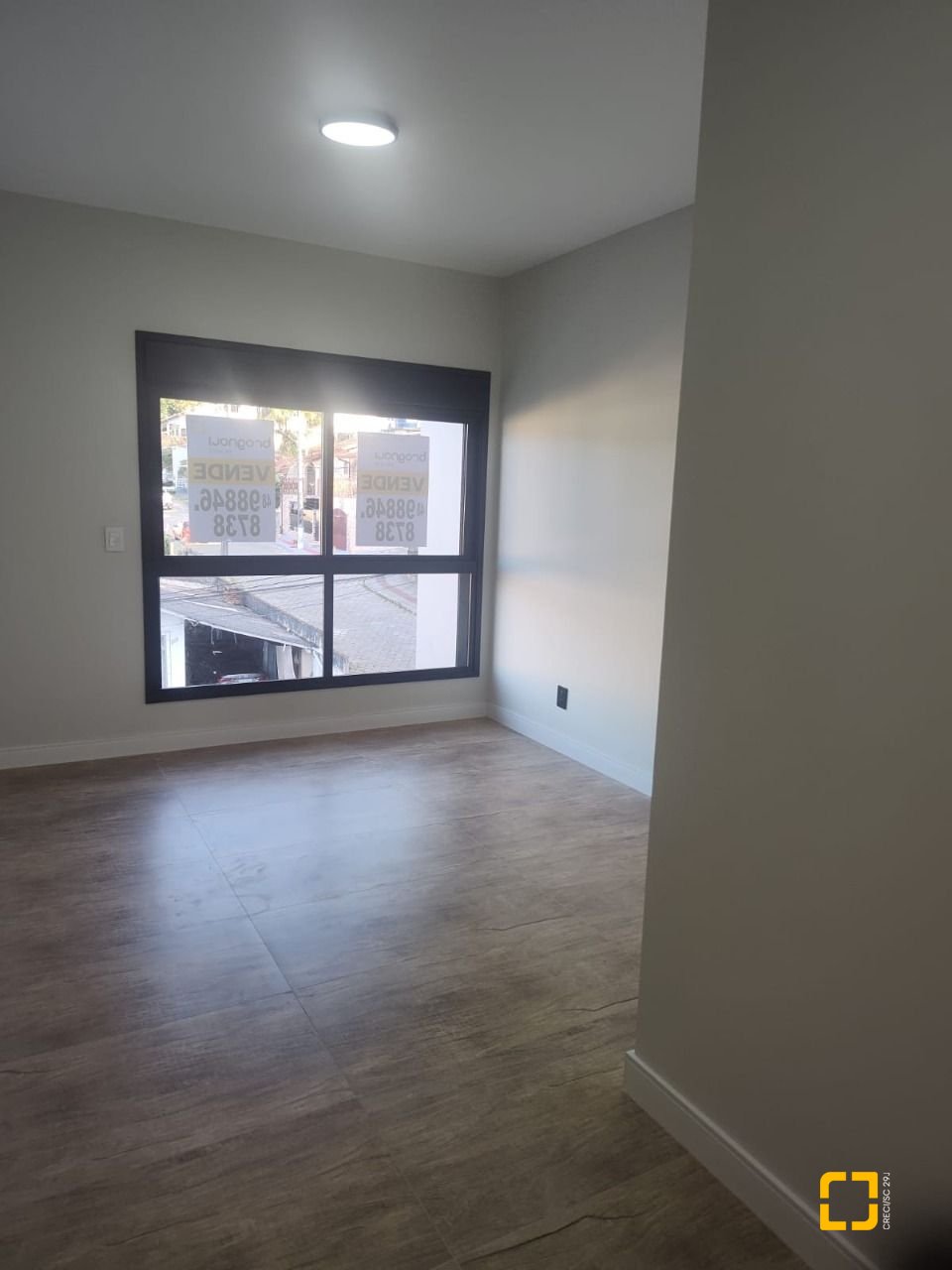 Casa com 184m², 6 quartos (sendo 3 suítes), 2 garagens, no bairro Trindade em Florianópolis
