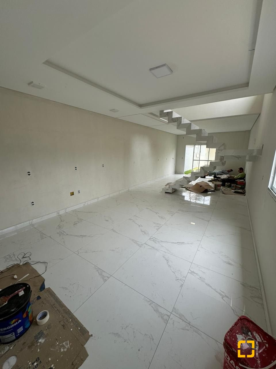 Casa com 170m², 4 quartos (sendo 1 suíte), 4 garagens, no bairro Ingleses em Florianópolis
