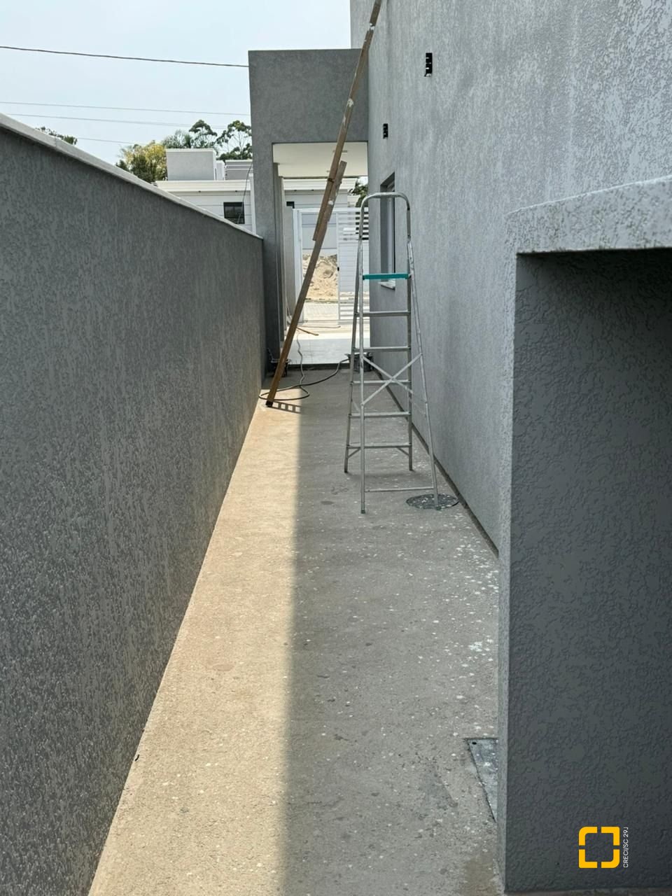 Casa com 170m², 4 quartos (sendo 1 suíte), 4 garagens, no bairro Ingleses em Florianópolis