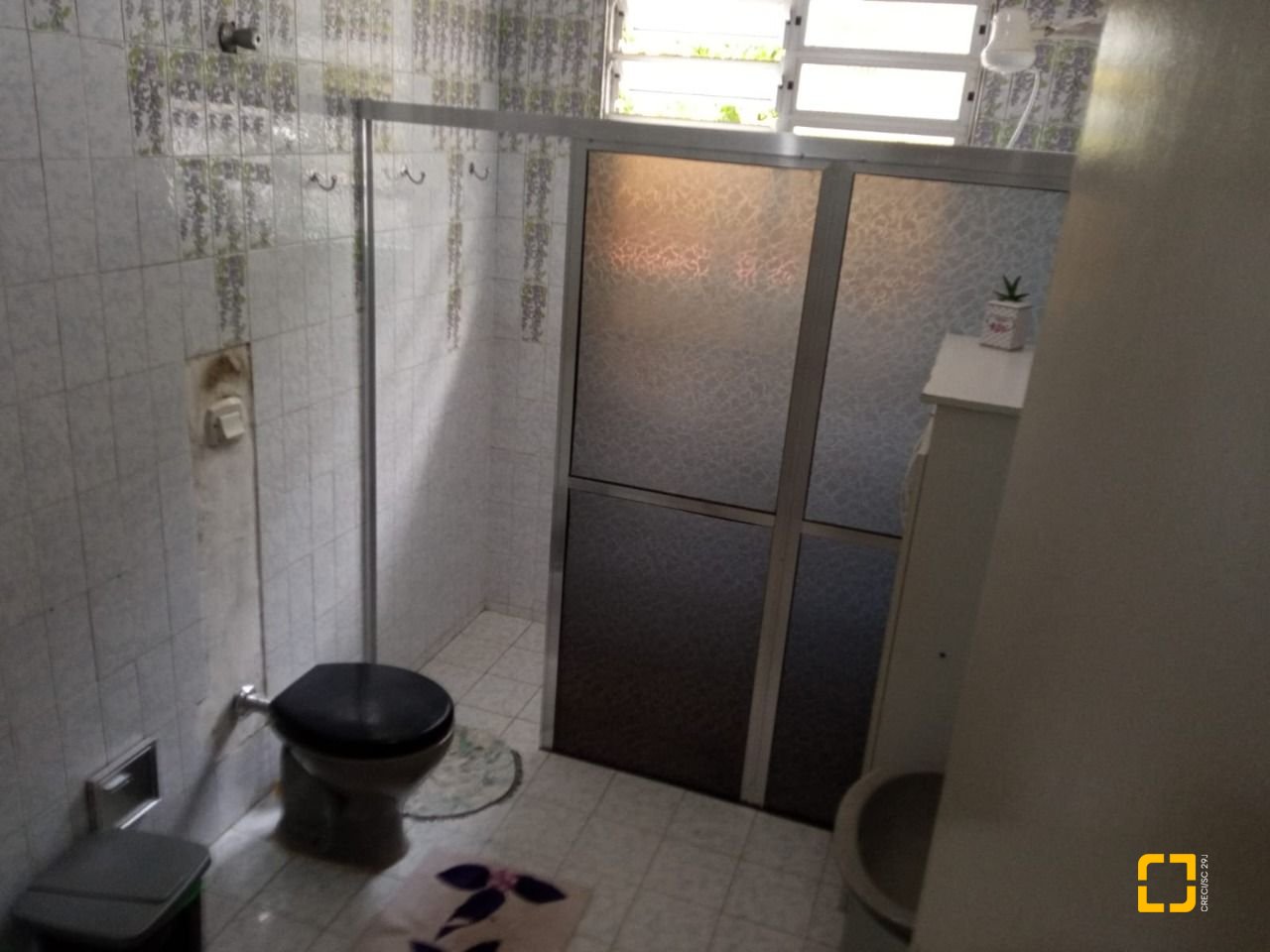 Casa com 150m², 3 quartos (sendo 1 suíte), 4 garagens, no bairro São Luiz em São José