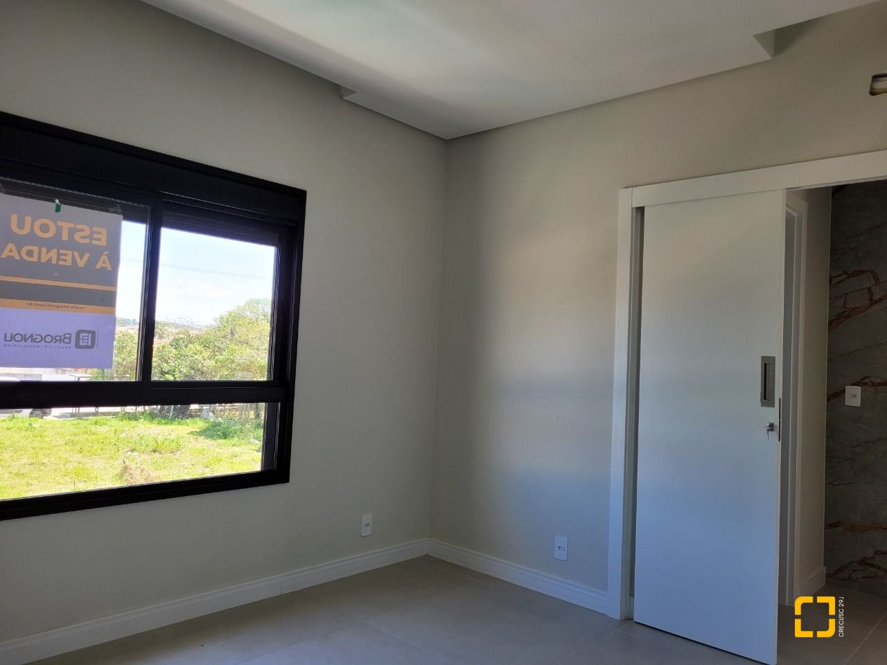 Casa com 157m², 6 quartos (sendo 3 suítes), 2 garagens, no bairro Ingleses em Florianópolis