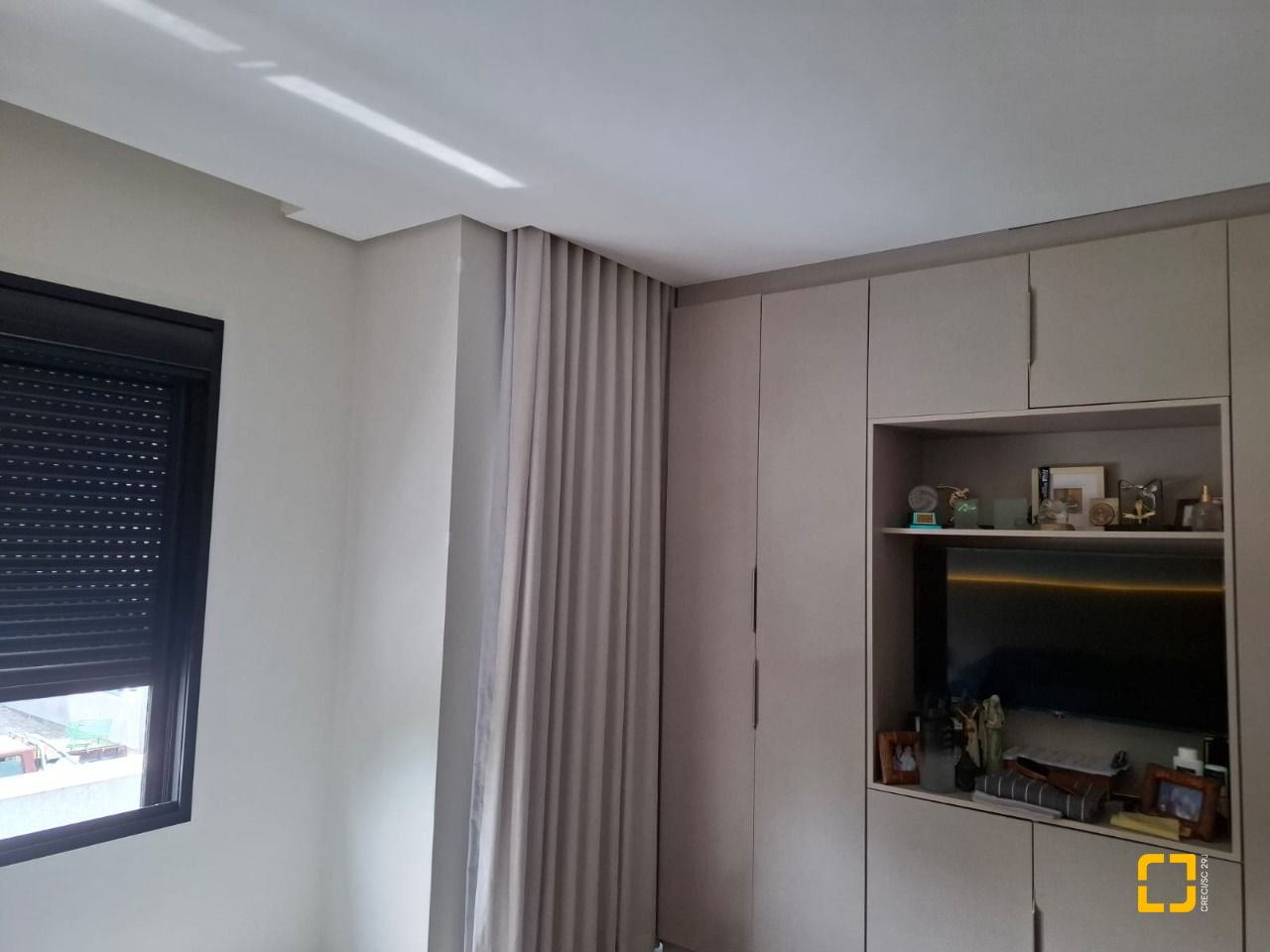 Casa com 157m², 6 quartos (sendo 3 suítes), 2 garagens, no bairro Ingleses em Florianópolis