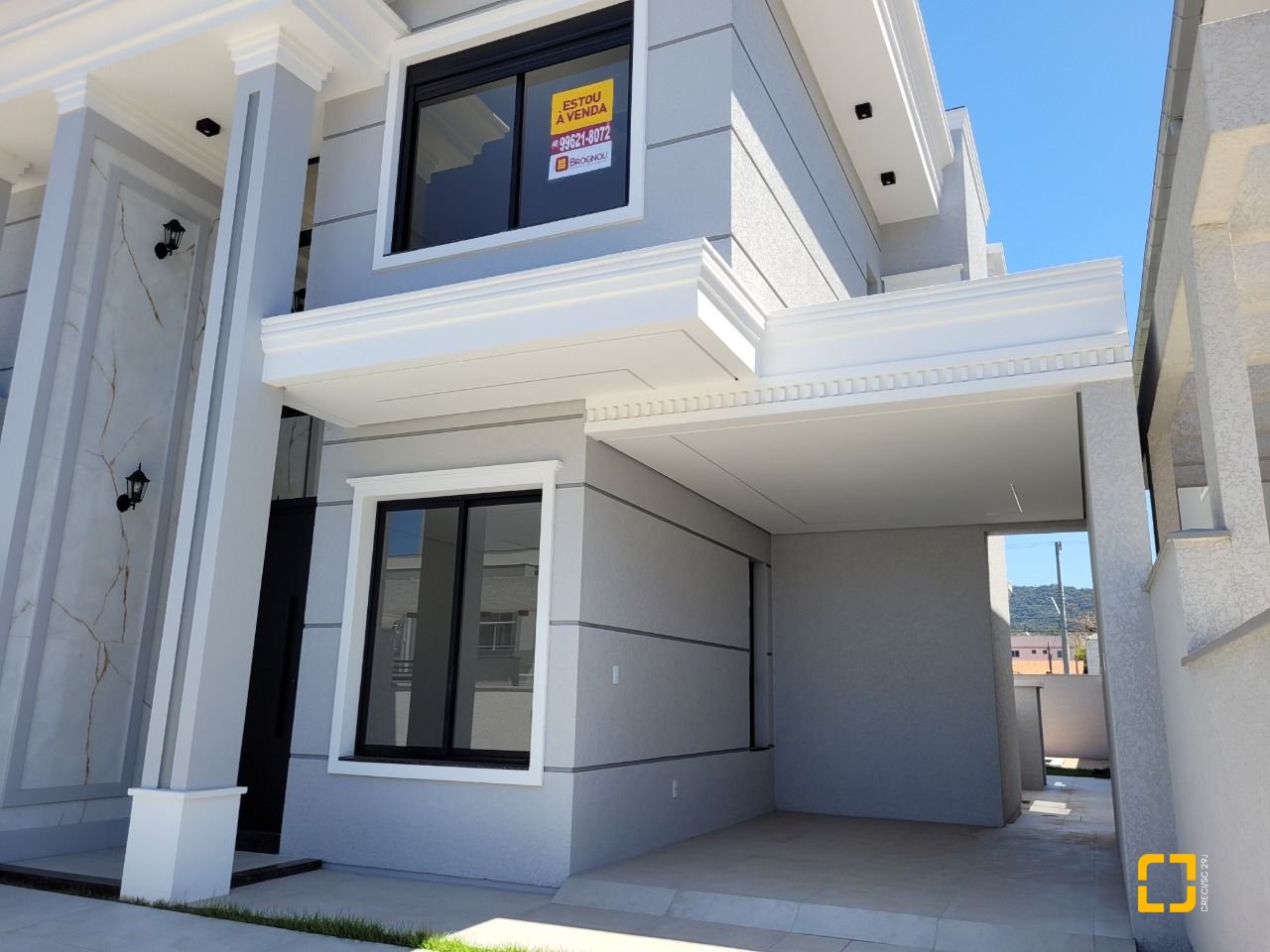 Casa com 157m², 6 quartos (sendo 3 suítes), 2 garagens, no bairro Ingleses em Florianópolis