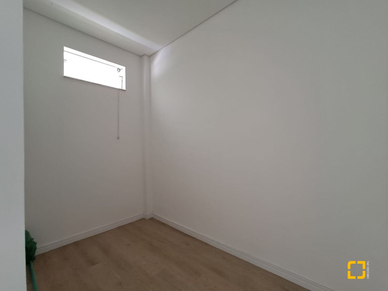 Casa com 181m², 8 quartos (sendo 4 suítes), 2 garagens, no bairro Ingleses em Florianópolis