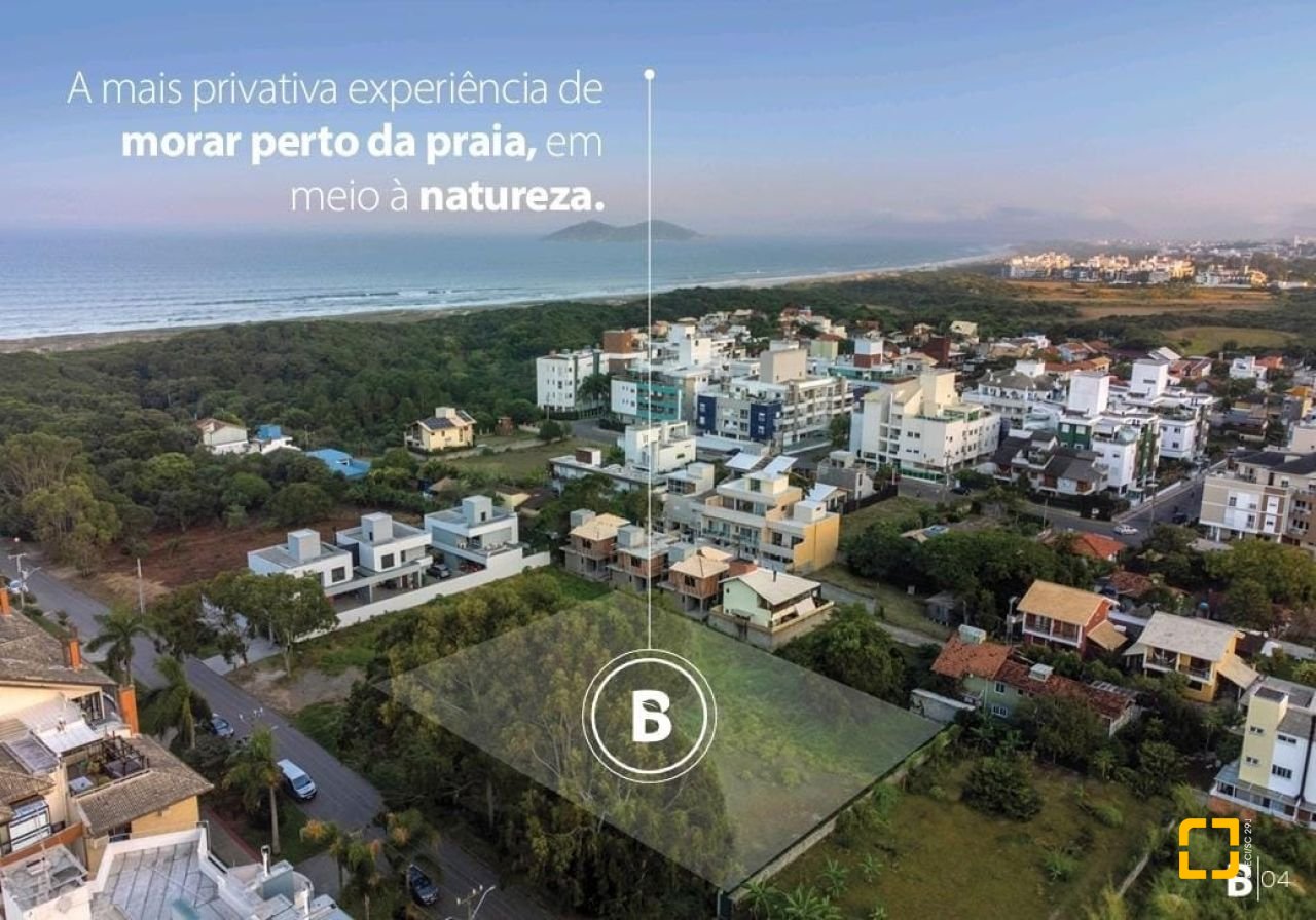 Casa de Condomínio com 309m², 4 quartos (sendo 3 suítes), 2 garagens, no bairro Rio Tavares Central em Florianópolis