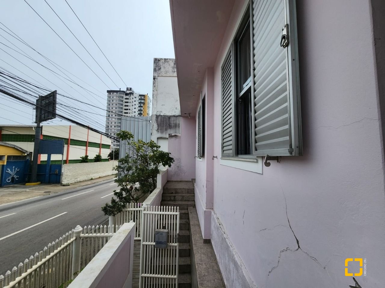 Casa com 105m², no bairro Estreito em Florianópolis