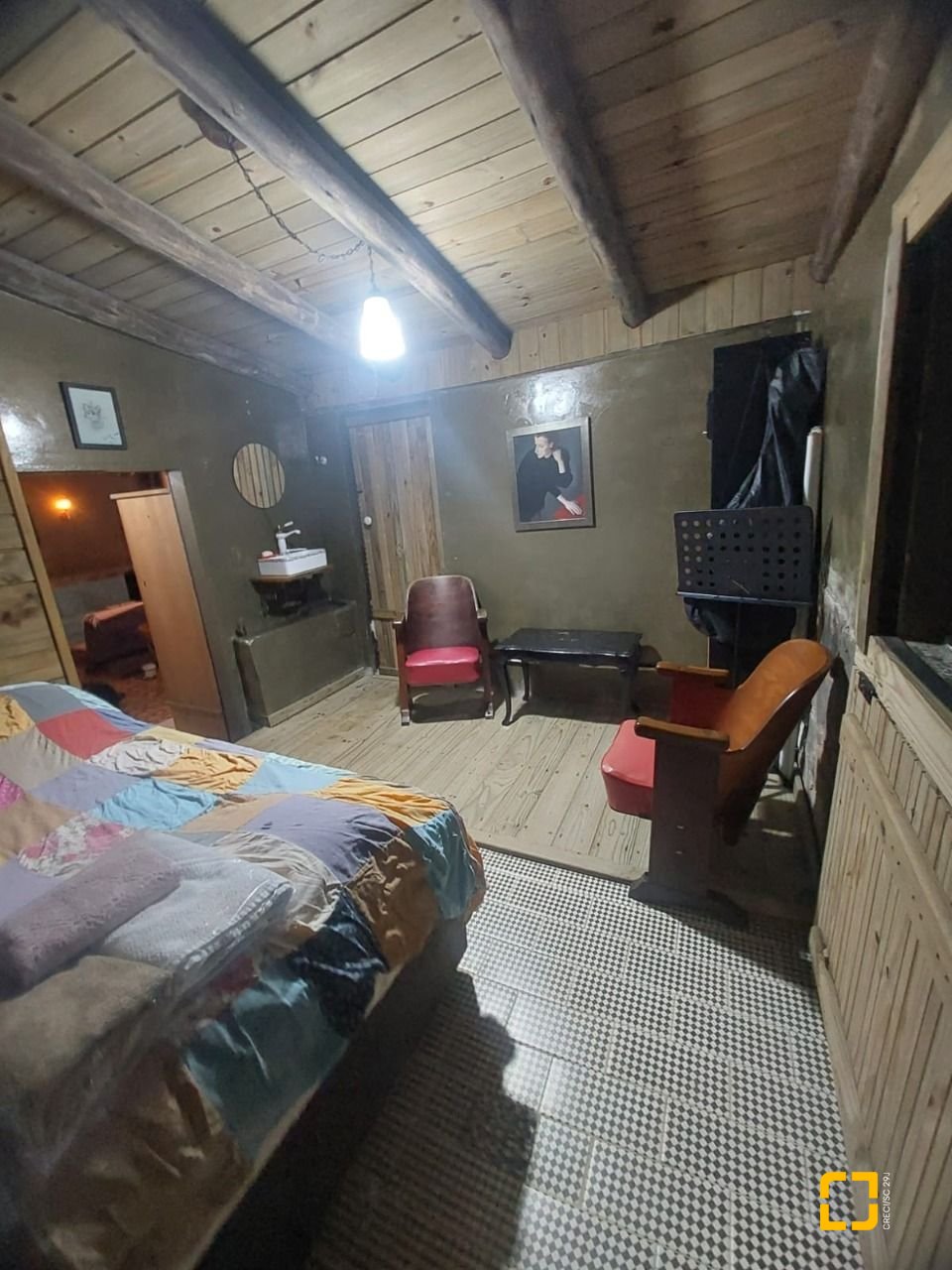 Casa com 135m², 1 quarto, 2 garagens, no bairro Sambaqui em Florianópolis