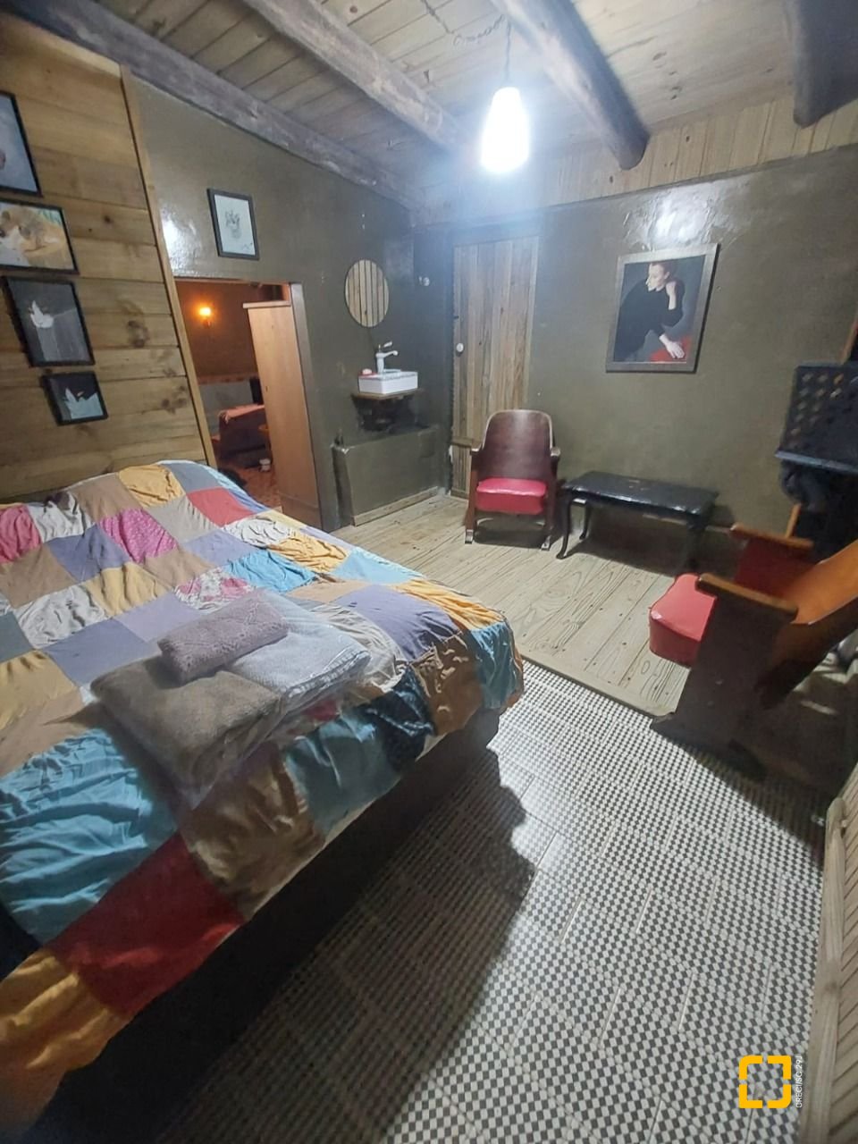 Casa com 135m², 1 quarto, 2 garagens, no bairro Sambaqui em Florianópolis