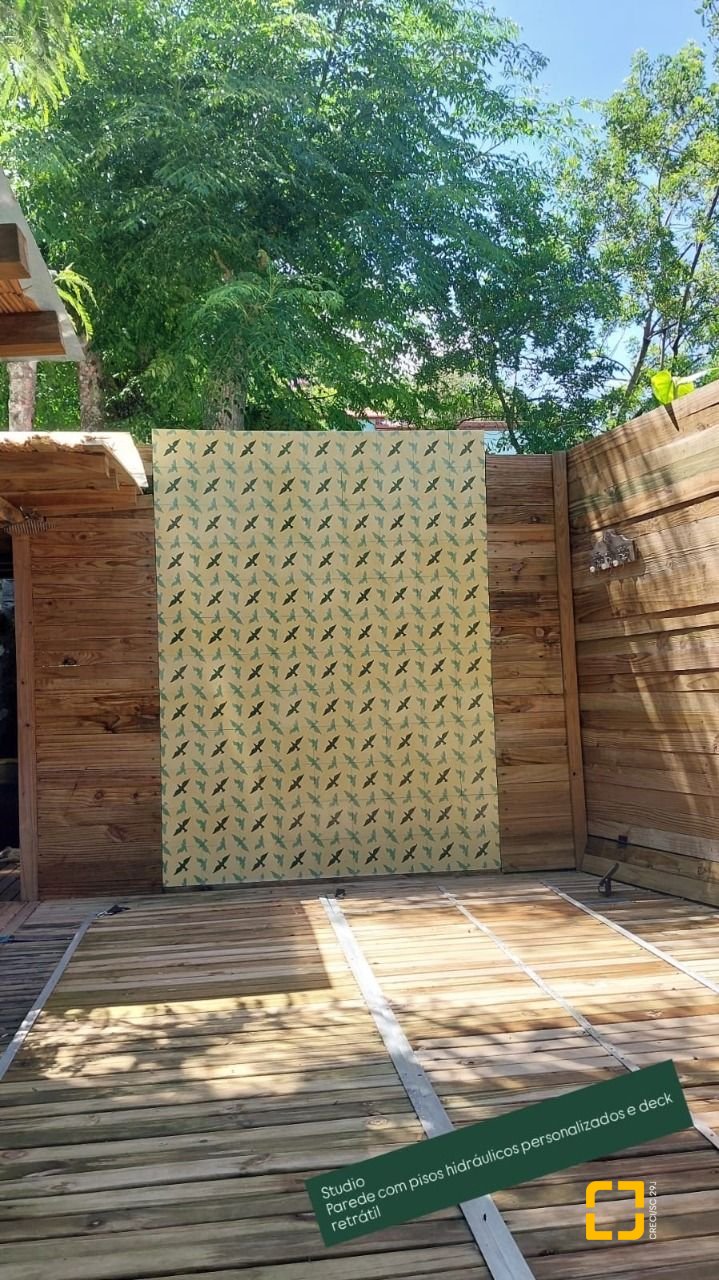 Casa com 135m², 1 quarto, 2 garagens, no bairro Sambaqui em Florianópolis