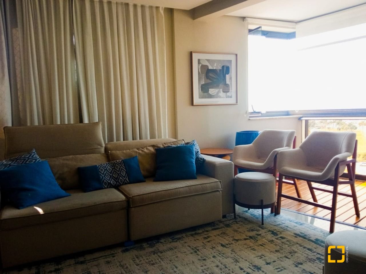 Apartamento com 100m², 4 quartos (sendo 1 suíte), 2 garagens, no bairro Balneário em Florianópolis