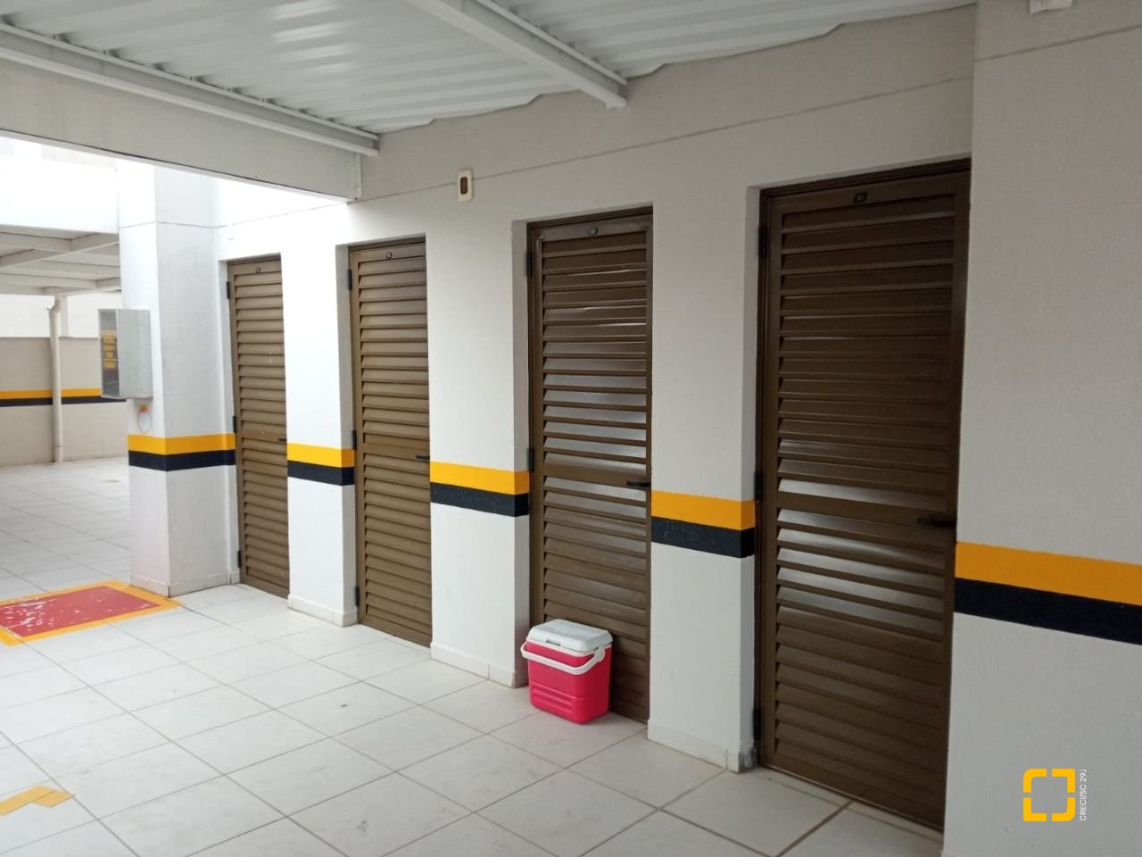 Apartamento com 100m², 4 quartos (sendo 1 suíte), 2 garagens, no bairro Balneário em Florianópolis