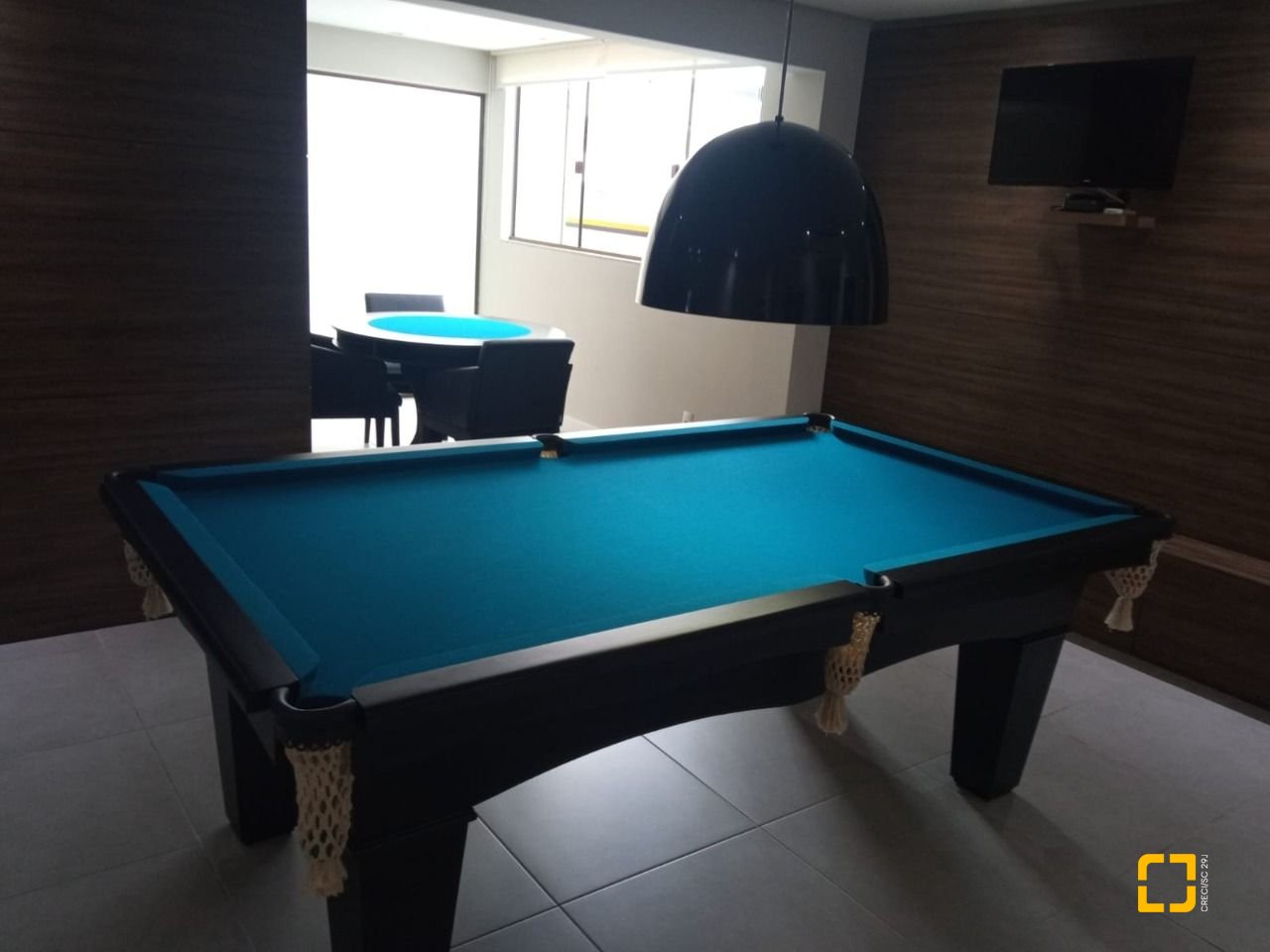 Apartamento com 100m², 4 quartos (sendo 1 suíte), 2 garagens, no bairro Balneário em Florianópolis