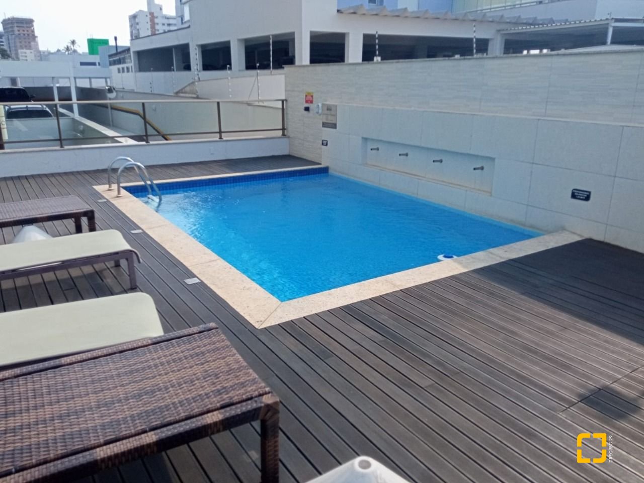 Apartamento com 100m², 4 quartos (sendo 1 suíte), 2 garagens, no bairro Balneário em Florianópolis
