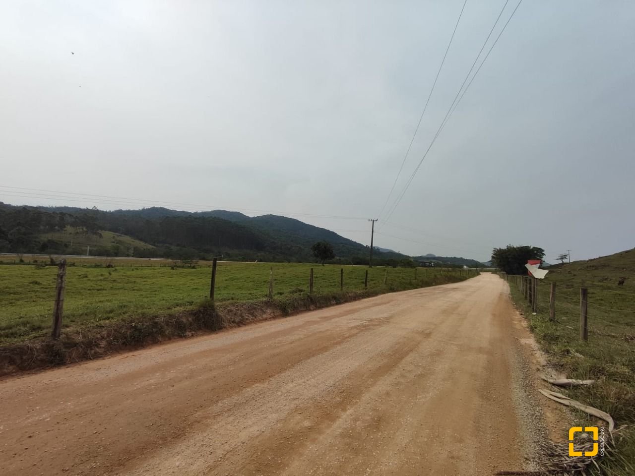 Terreno com 2021m², no bairro Sorocaba de Dentro em Biguaçu