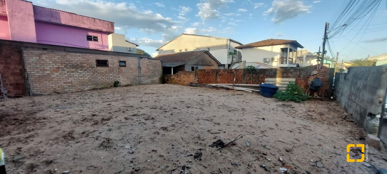 Terreno com 126m², no bairro Campeche em Florianópolis