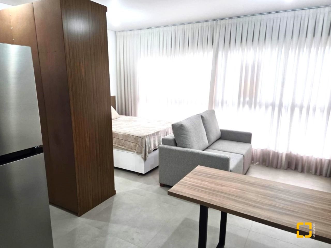 Studio com 32m², 1 quarto (sendo 1 suíte), 1 garagem, no bairro Estreito em Florianópolis