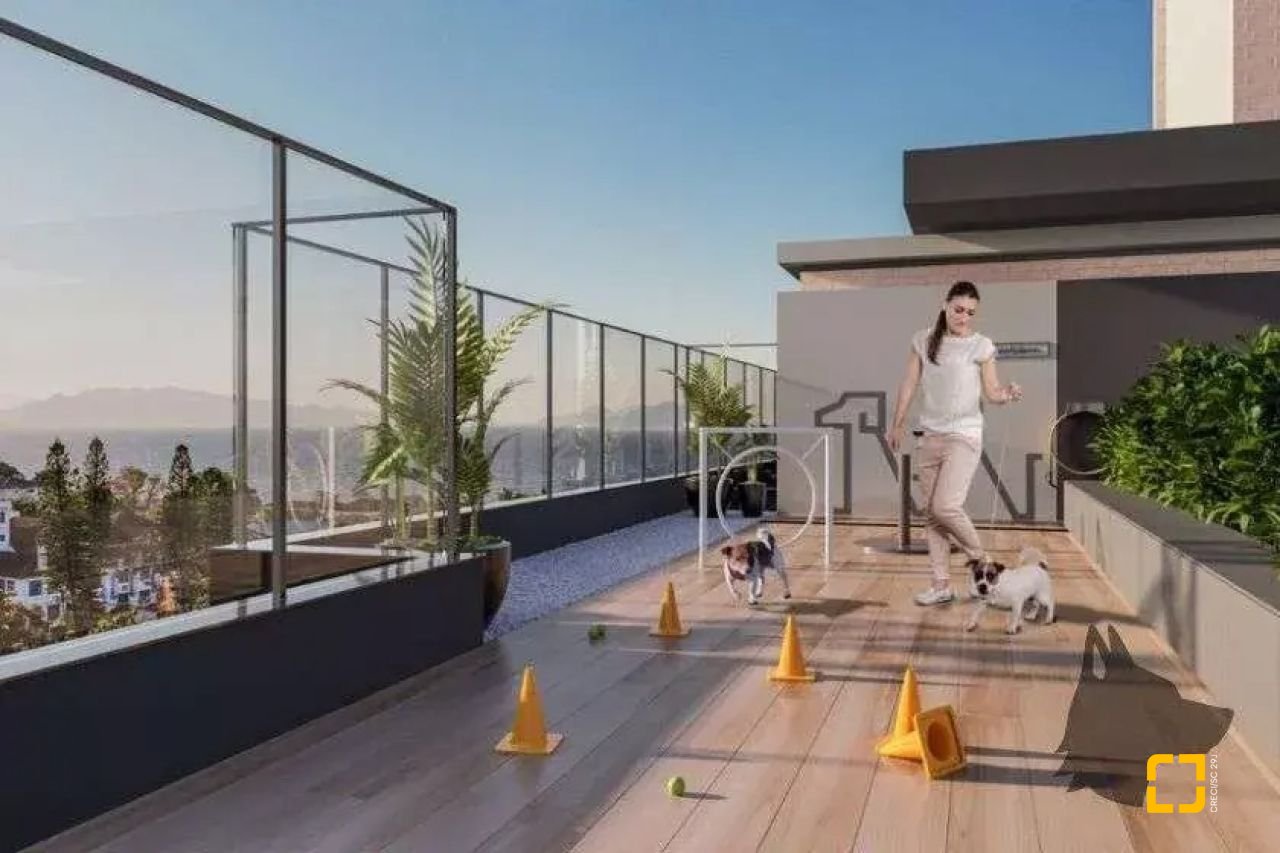 Studio com 32m², 1 quarto (sendo 1 suíte), 1 garagem, no bairro Estreito em Florianópolis