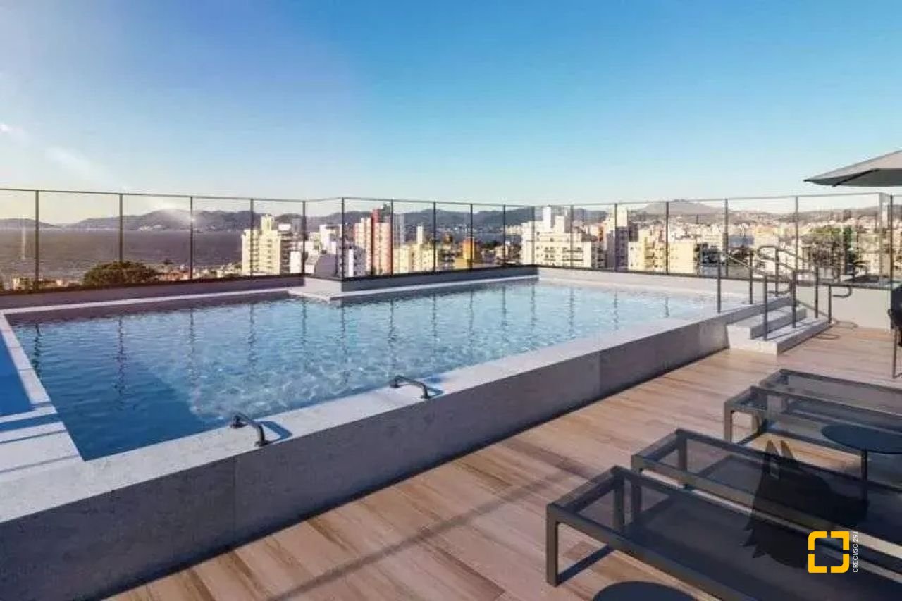 Studio com 32m², 1 quarto (sendo 1 suíte), 1 garagem, no bairro Estreito em Florianópolis