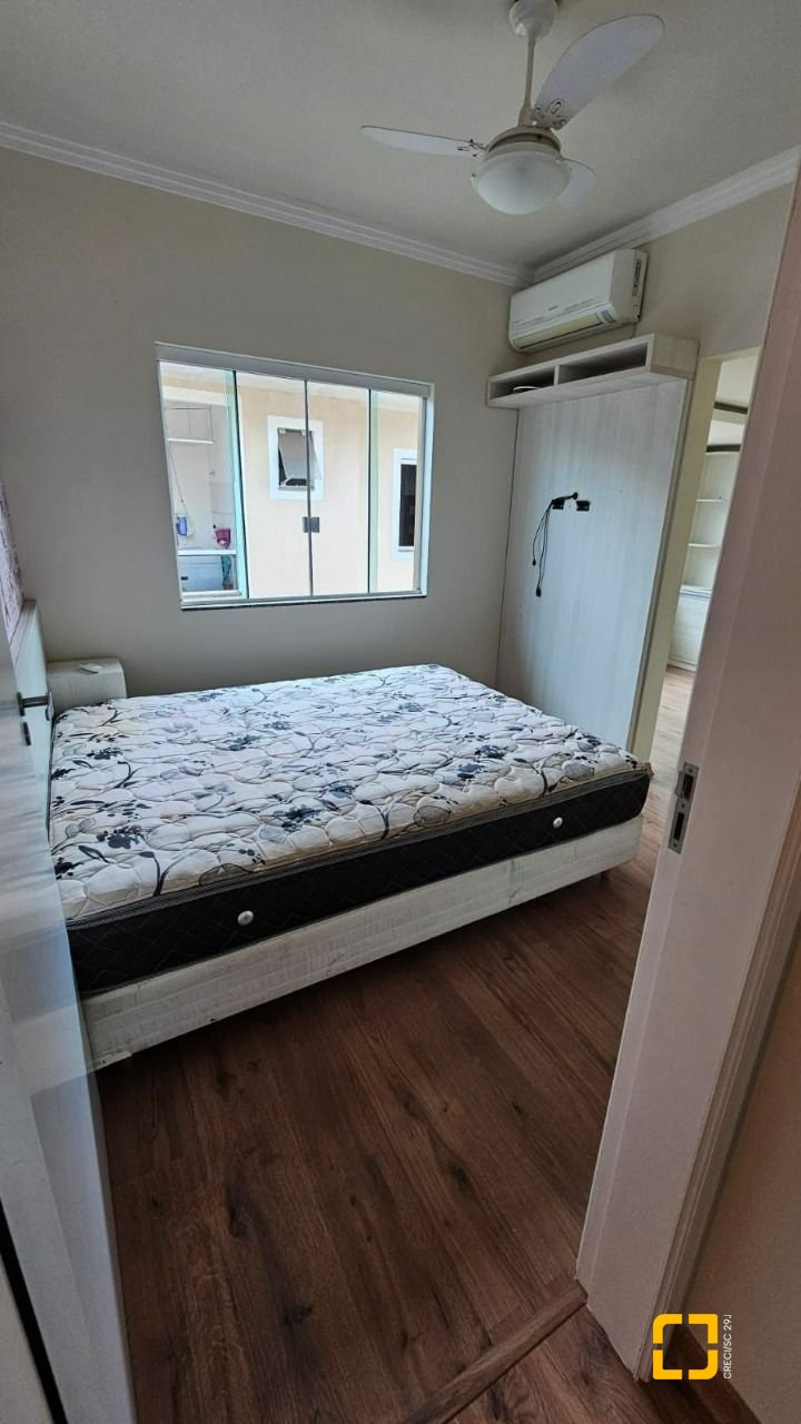Casa com 140m², 4 quartos (sendo 1 suíte), 2 garagens, no bairro Ingleses em Florianópolis