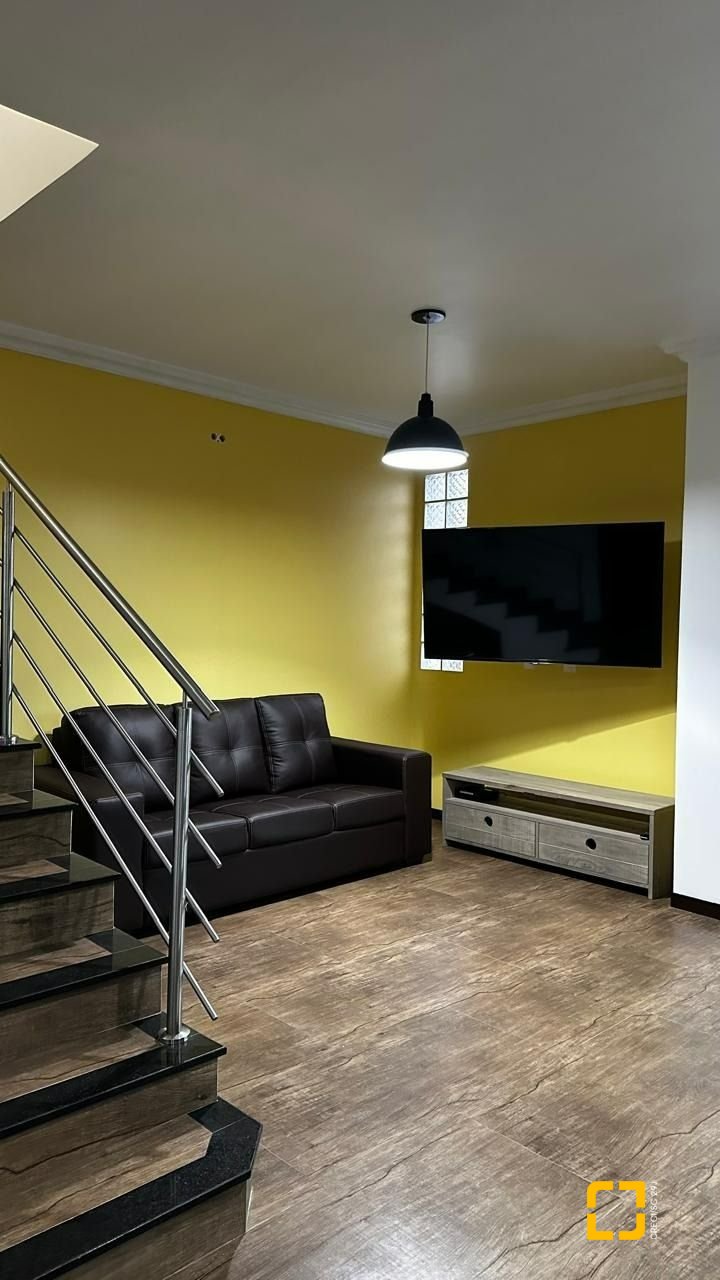 Casa com 101m², 3 quartos (sendo 1 suíte), 1 garagem, no bairro Ingleses em Florianópolis