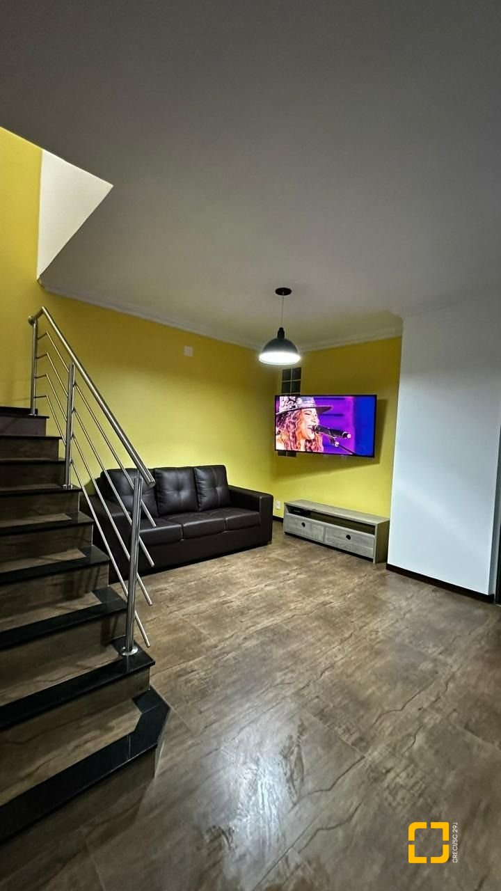 Casa com 101m², 3 quartos (sendo 1 suíte), 1 garagem, no bairro Ingleses em Florianópolis