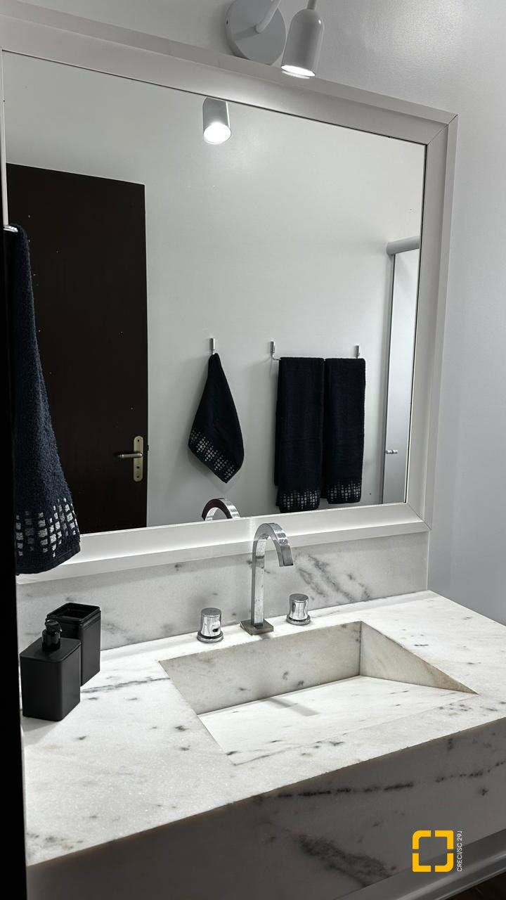 Casa com 101m², 3 quartos (sendo 1 suíte), 1 garagem, no bairro Ingleses em Florianópolis