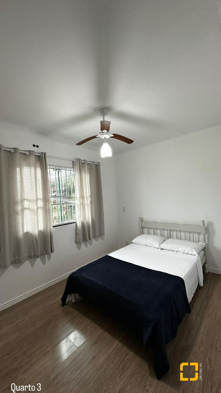 Casa com 101m², 3 quartos (sendo 1 suíte), 1 garagem, no bairro Ingleses em Florianópolis