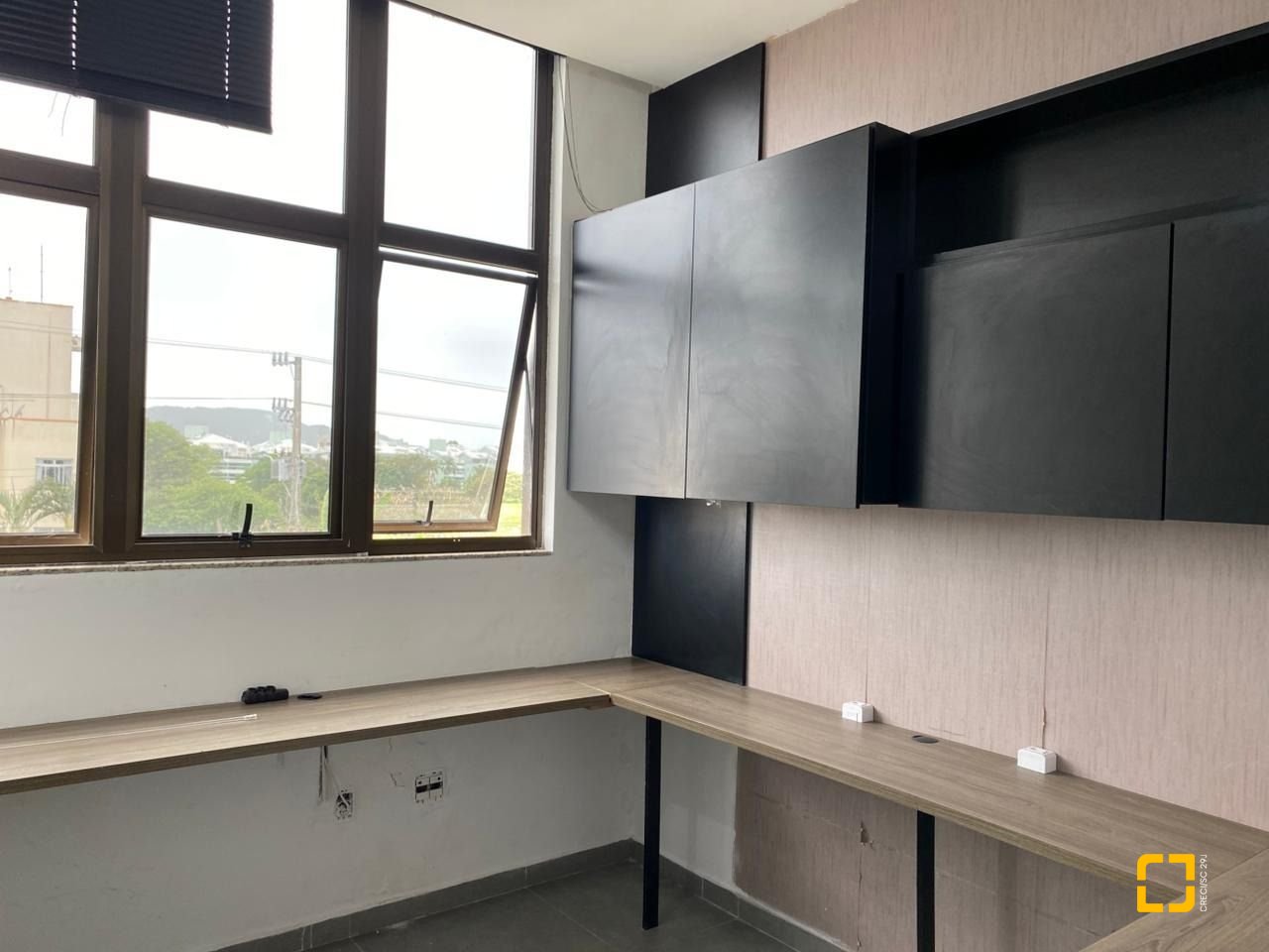 Sala com 34m², no bairro Ingleses em Florianópolis