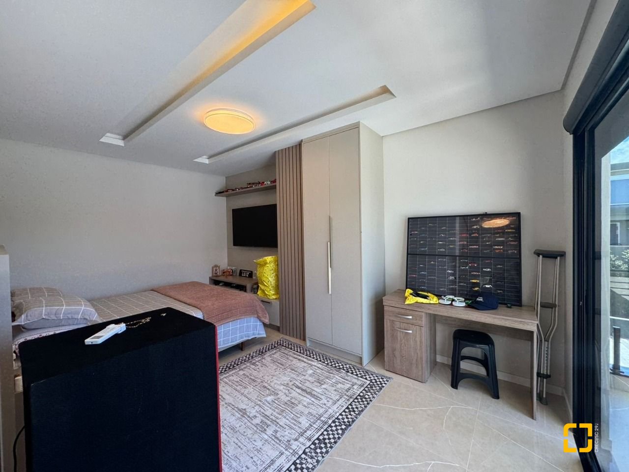 Casa de Condomínio com 225m², 8 quartos (sendo 4 suítes), 3 garagens, no bairro Ingleses em Florianópolis