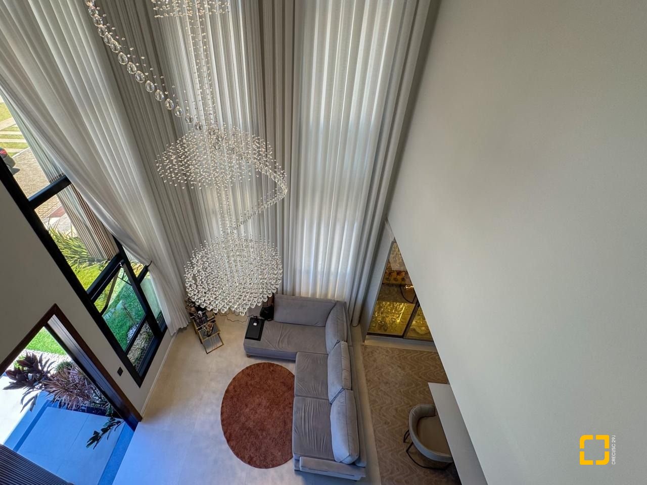 Casa de Condomínio com 225m², 8 quartos (sendo 4 suítes), 3 garagens, no bairro Ingleses em Florianópolis