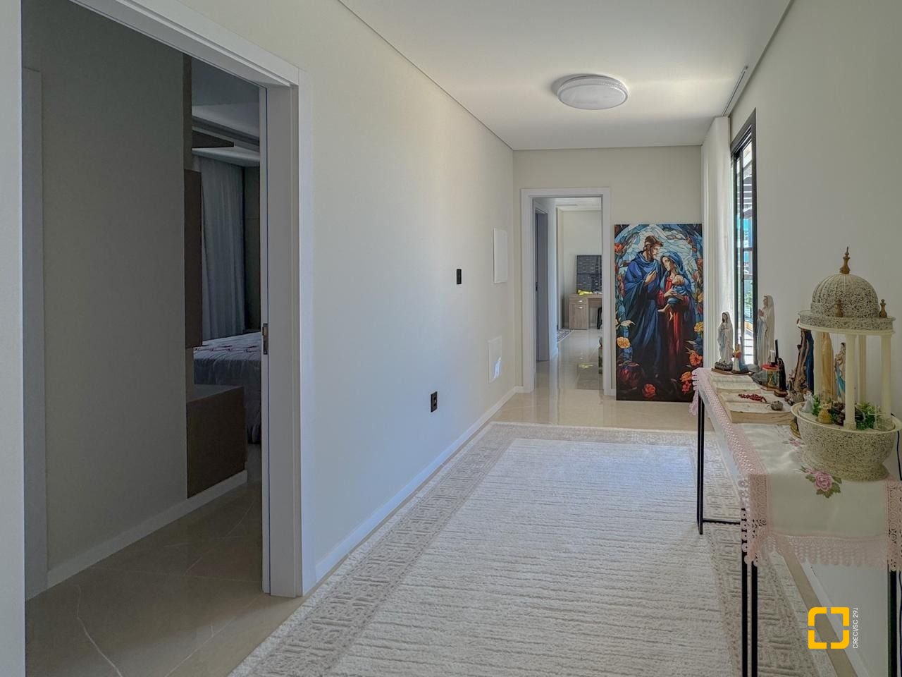 Casa de Condomínio com 225m², 8 quartos (sendo 4 suítes), 3 garagens, no bairro Ingleses em Florianópolis