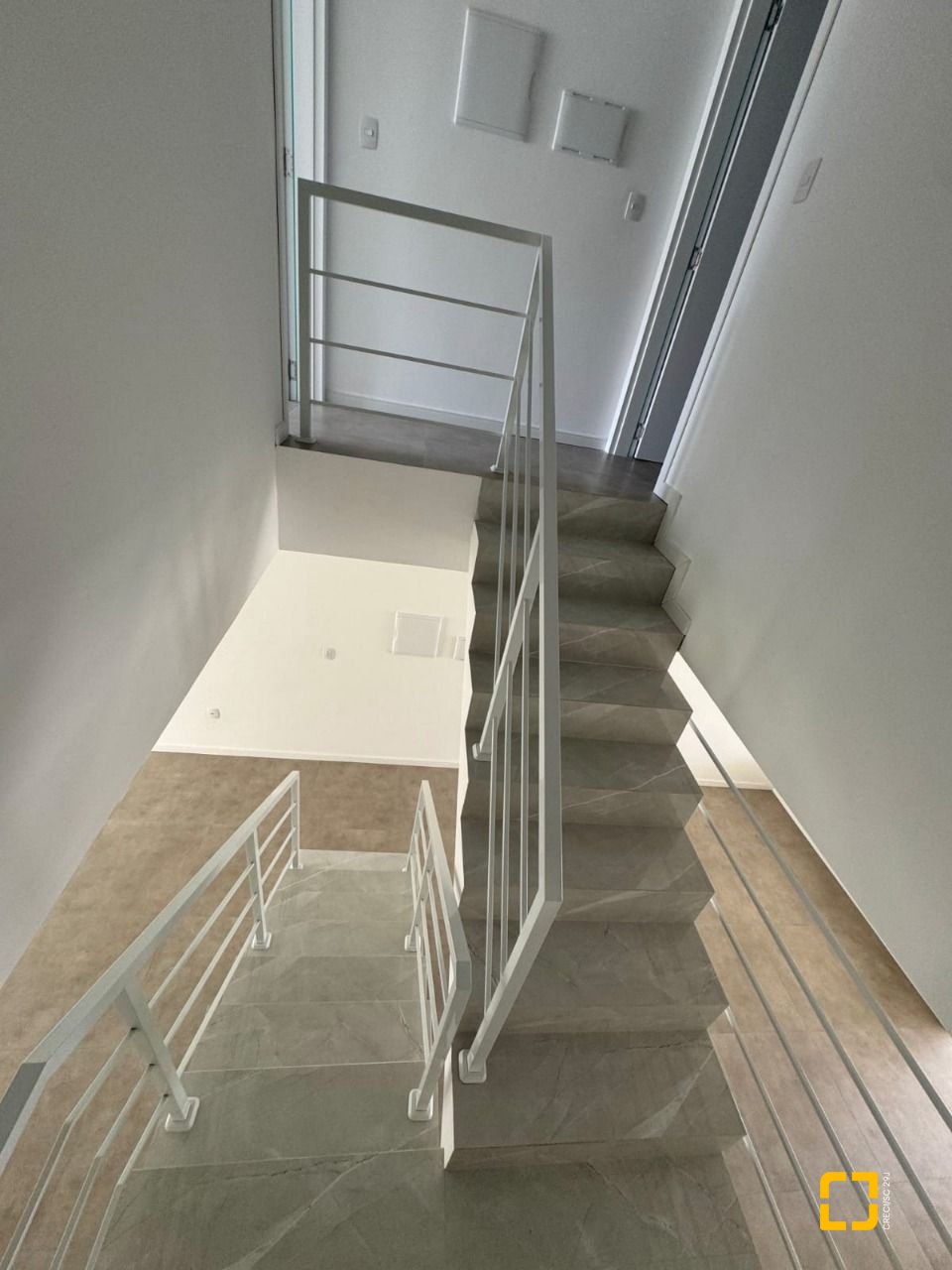 Casa com 133m², 4 quartos (sendo 2 suítes), 1 garagem, no bairro Ingleses em Florianópolis