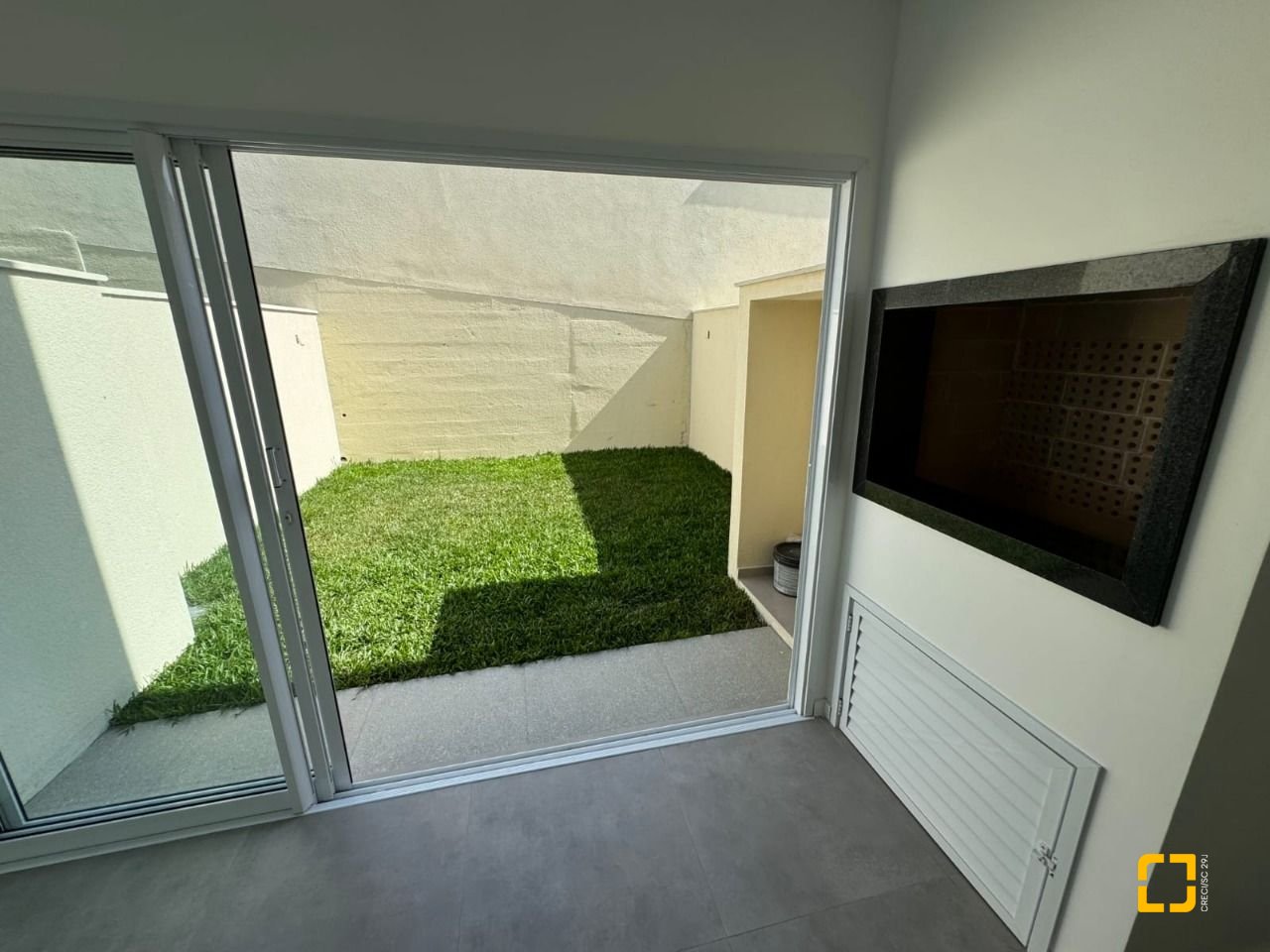 Casa com 133m², 4 quartos (sendo 2 suítes), 1 garagem, no bairro Ingleses em Florianópolis