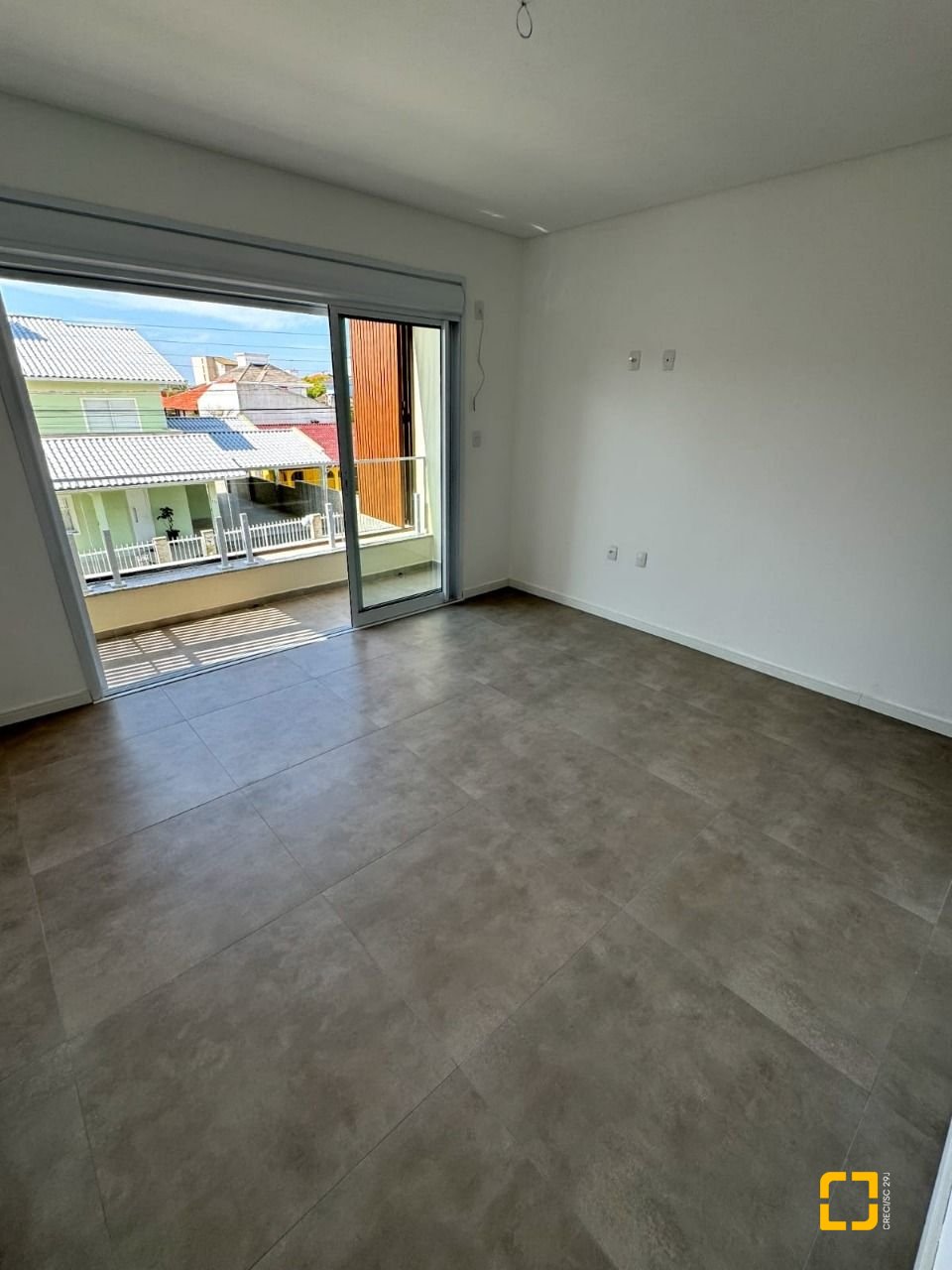 Casa com 143m², 4 quartos (sendo 1 suíte), 2 garagens, no bairro Ingleses em Florianópolis