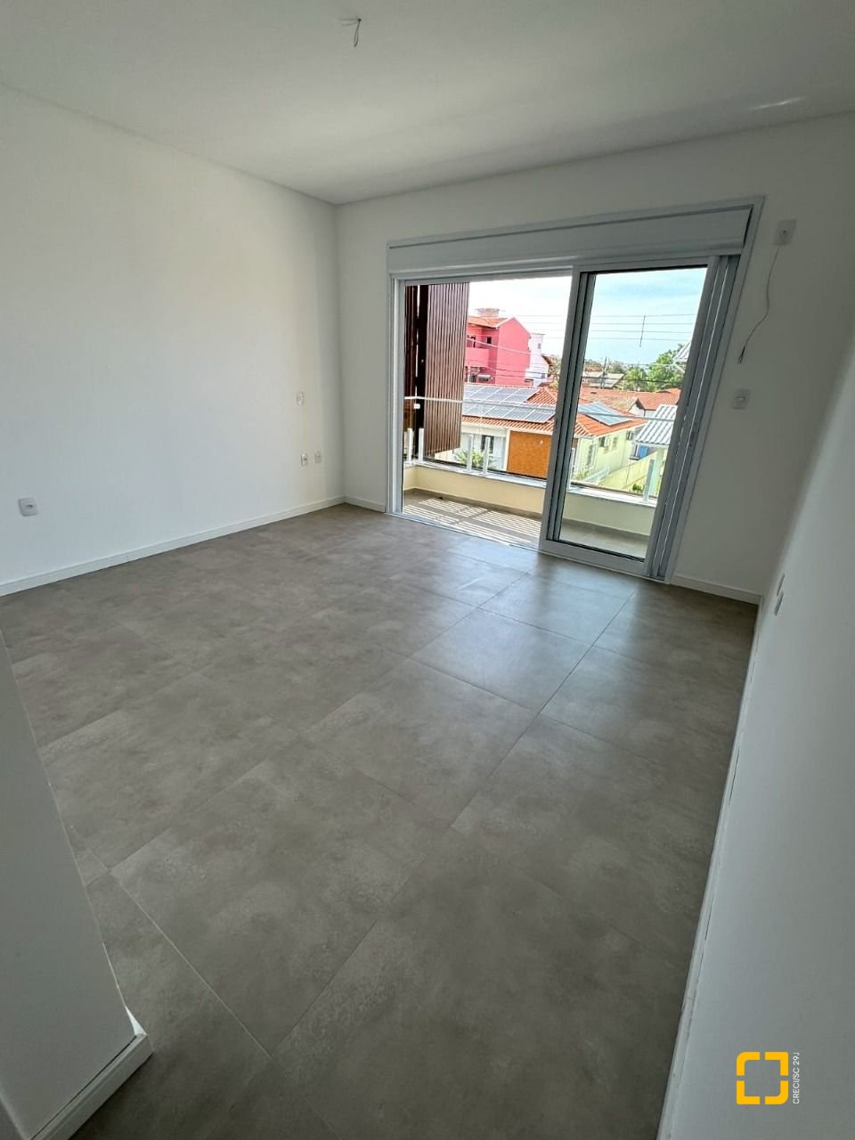 Casa com 143m², 4 quartos (sendo 1 suíte), 2 garagens, no bairro Ingleses em Florianópolis