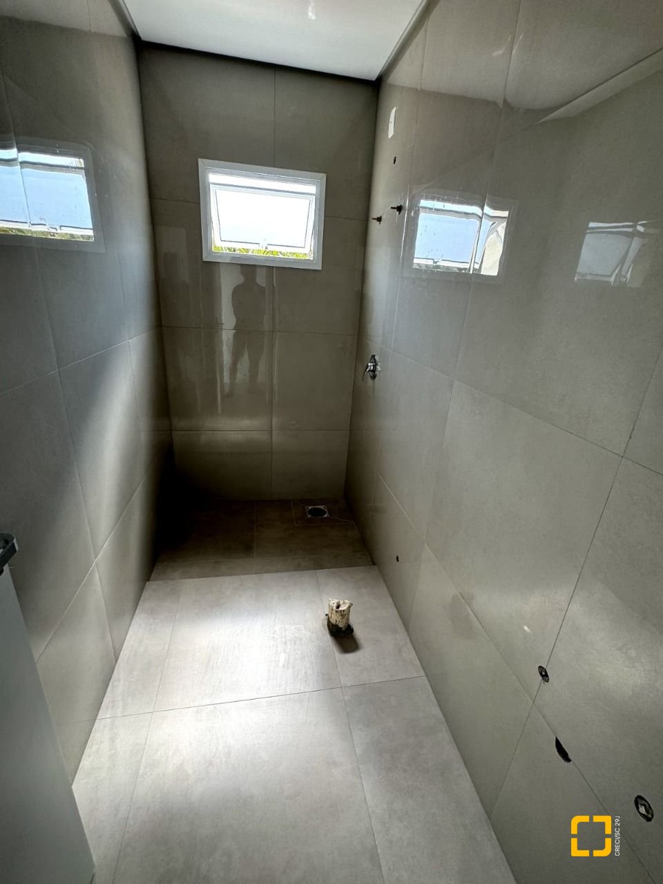 Casa com 143m², 4 quartos (sendo 1 suíte), 2 garagens, no bairro Ingleses em Florianópolis
