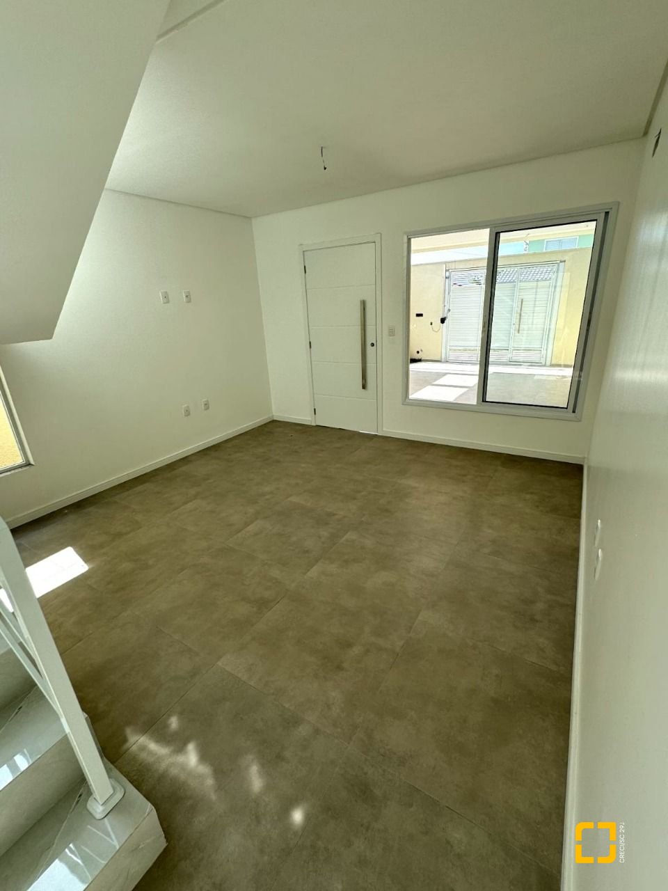 Casa com 143m², 4 quartos (sendo 1 suíte), 2 garagens, no bairro Ingleses em Florianópolis