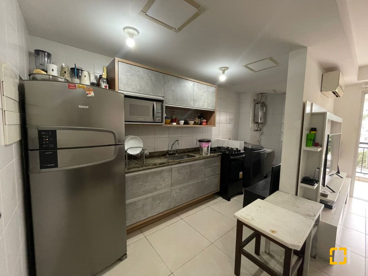 Apartamento com 100m², 3 quartos (sendo 1 suíte), 1 garagem, no bairro Abraão em Florianópolis