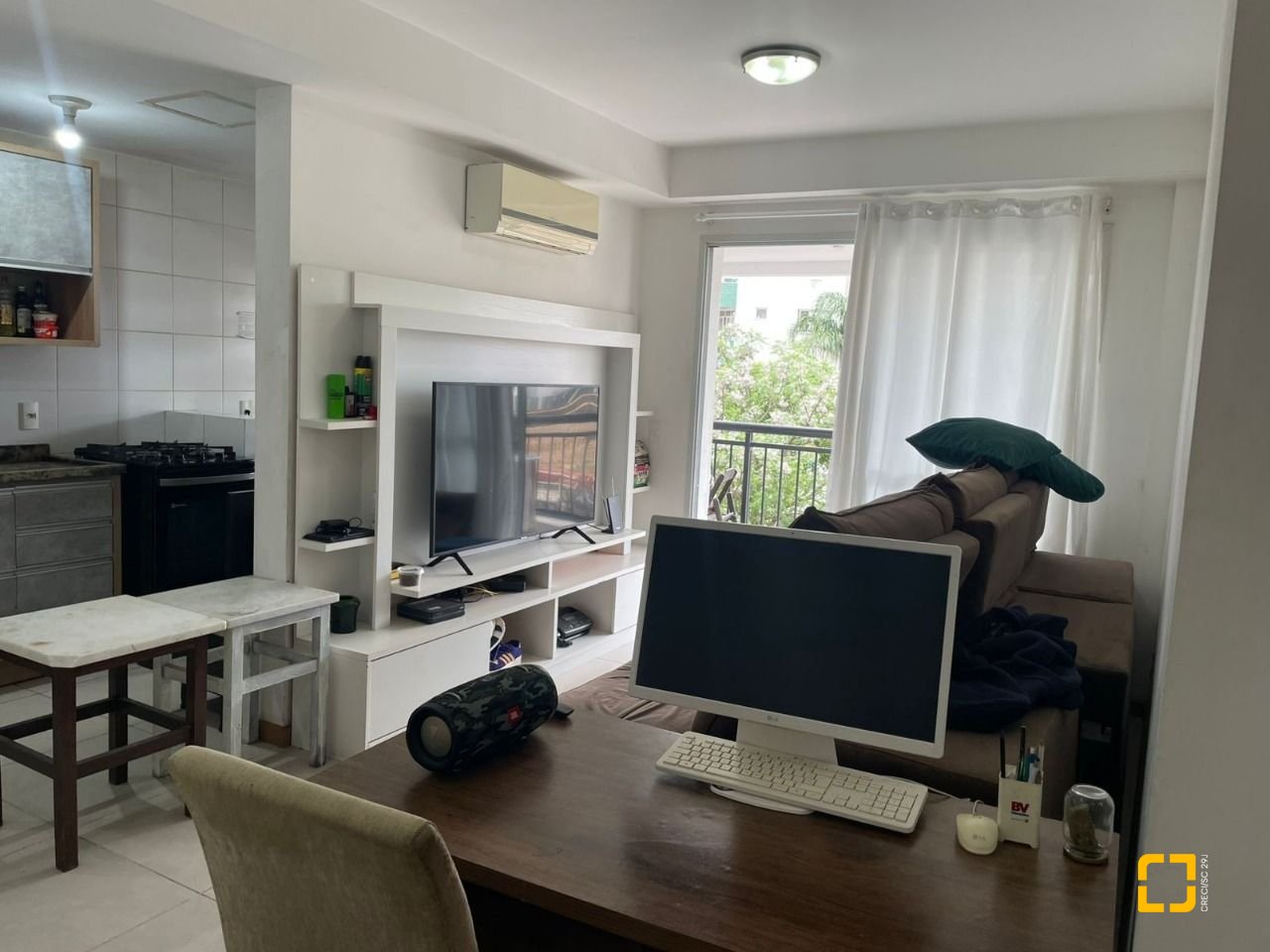 Apartamento com 100m², 3 quartos (sendo 1 suíte), 1 garagem, no bairro Abraão em Florianópolis