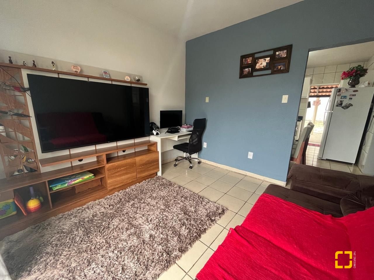 Casa com 64m², 2 quartos, 2 garagens, no bairro Forquilhas em São José