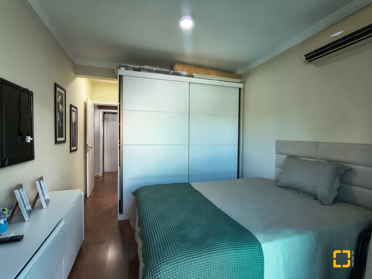 Apartamento com 63m², 2 quartos (sendo 1 suíte), 1 garagem, no bairro Pagani em Palhoça