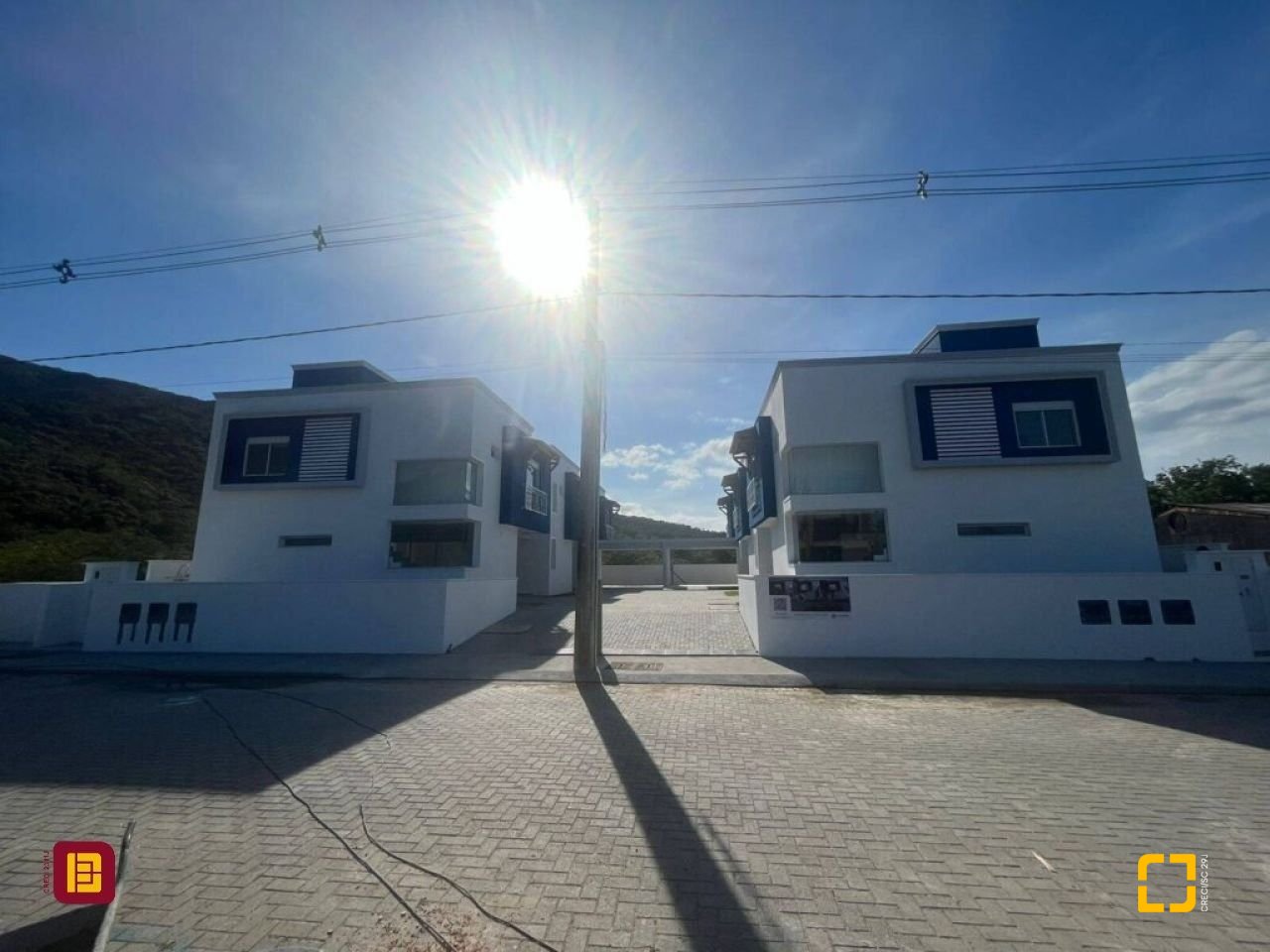 Casa com 133m², 4 quartos (sendo 1 suíte), 1 garagem, no bairro Ribeirão da Ilha em Florianópolis