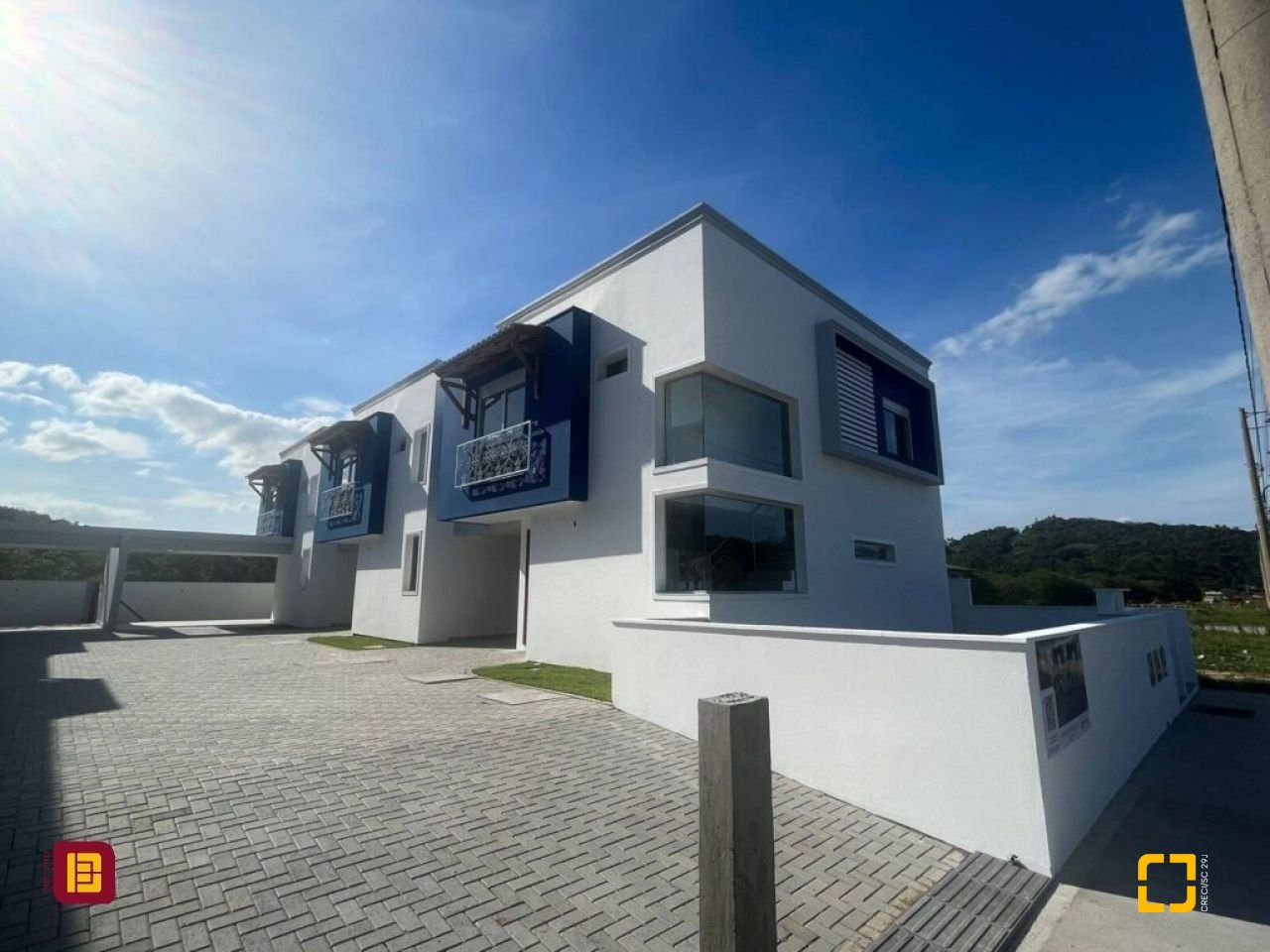 Casa com 133m², 4 quartos (sendo 1 suíte), 1 garagem, no bairro Ribeirão da Ilha em Florianópolis